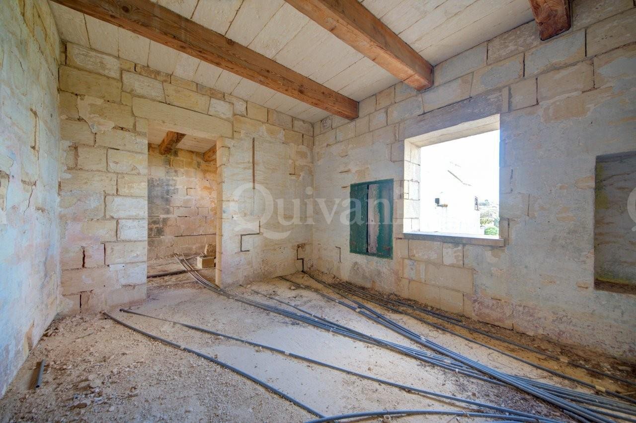 Mgarr, Unconverted House of Character
