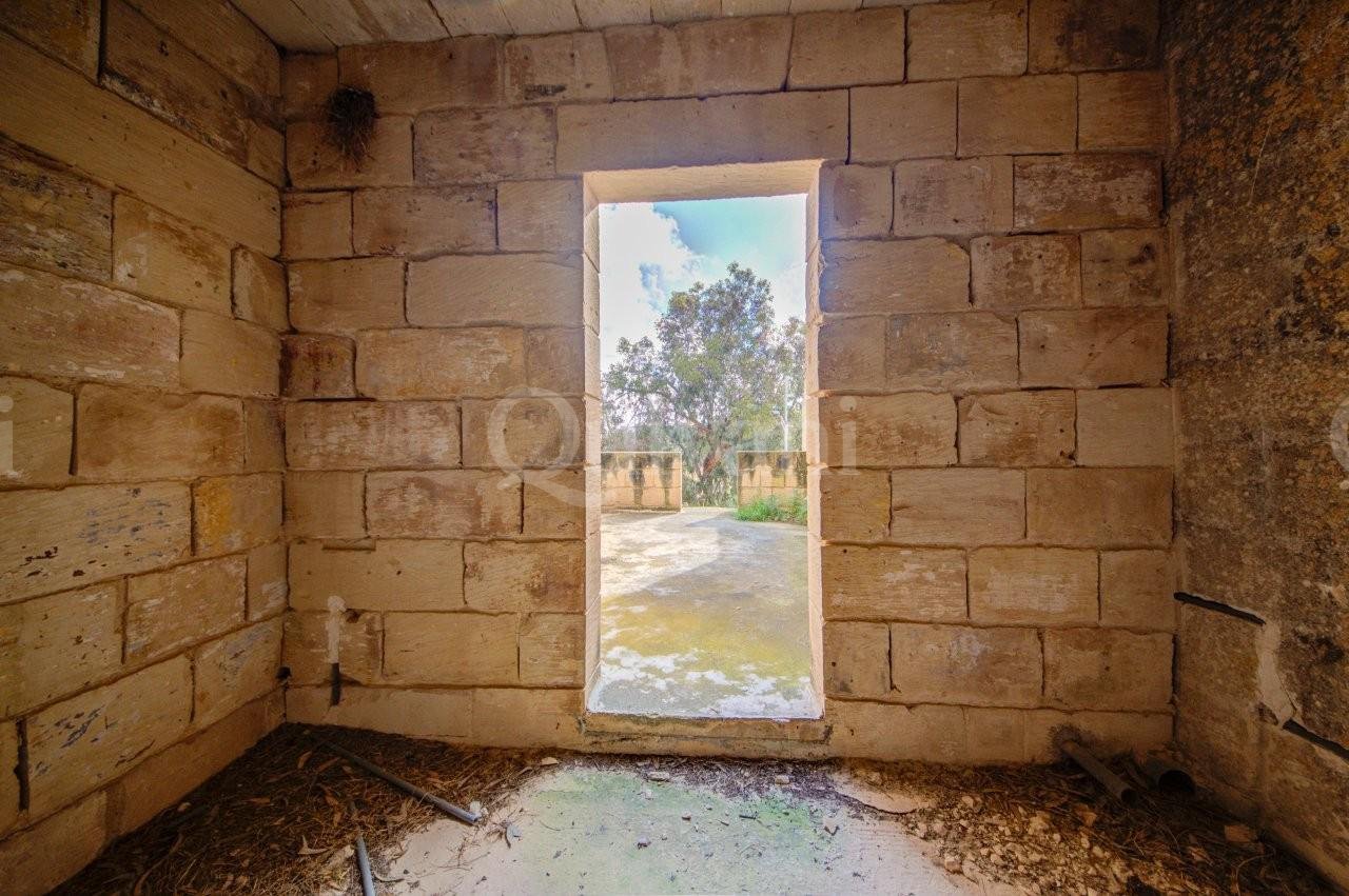 Mgarr, Unconverted House of Character