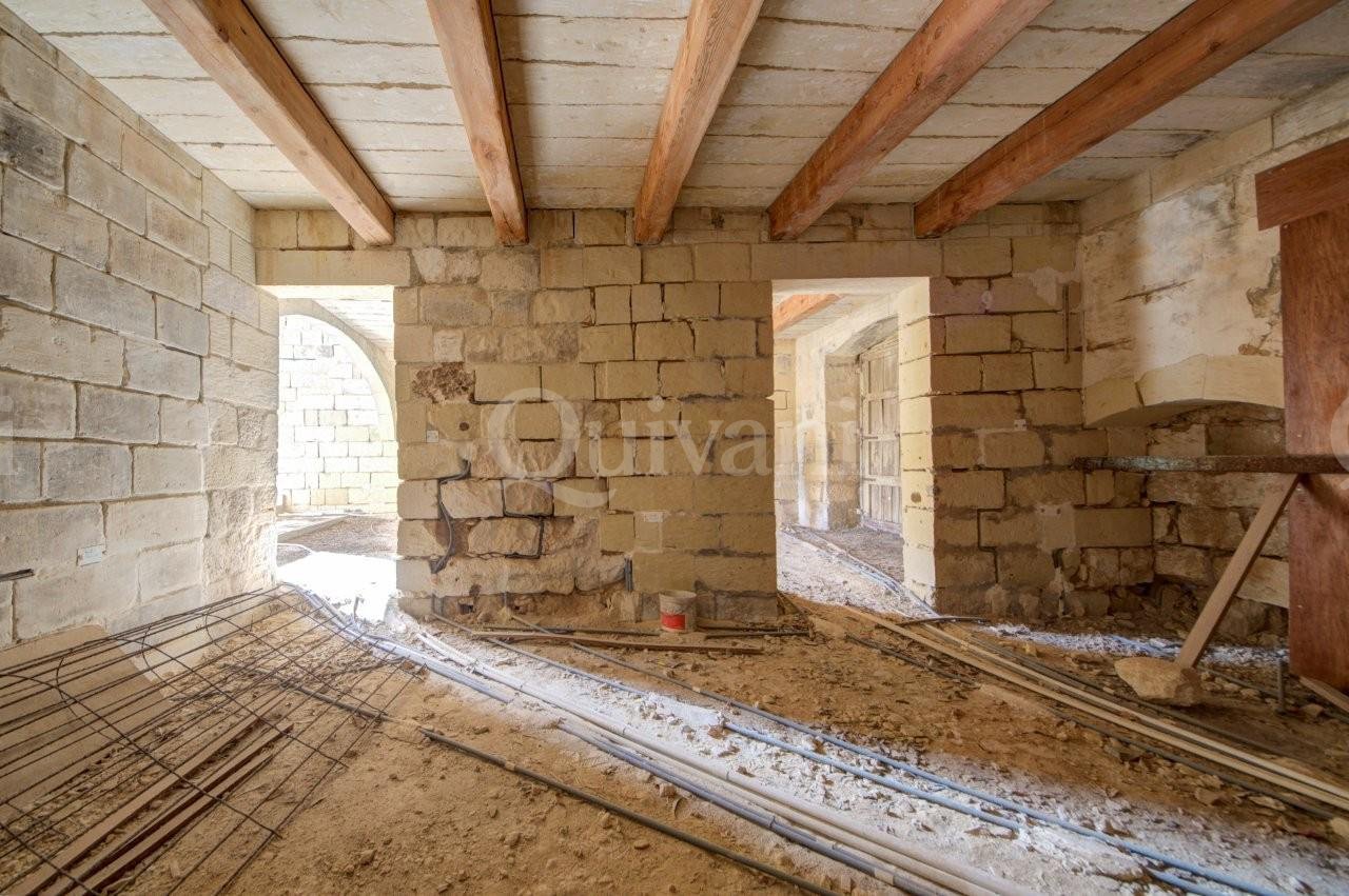 Mgarr, Unconverted House of Character