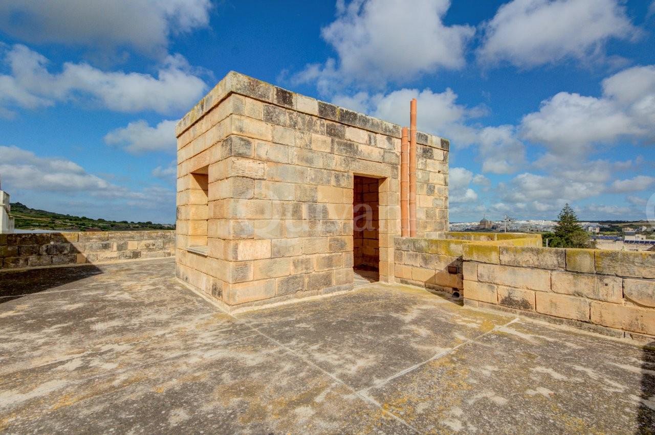 Mgarr, Unconverted House of Character