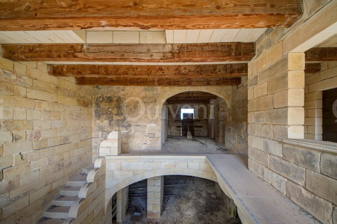 Mgarr, Unconverted House of Character
