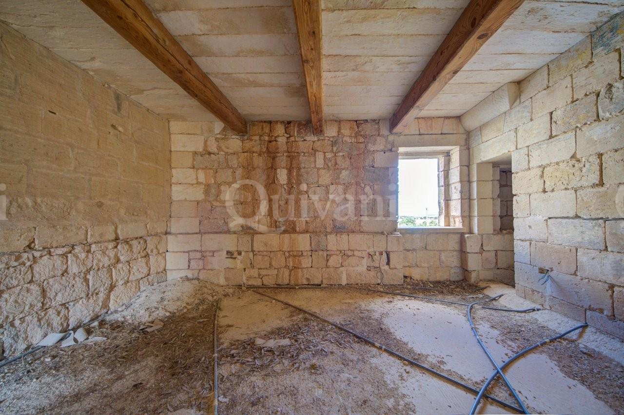 Mgarr, Unconverted House of Character
