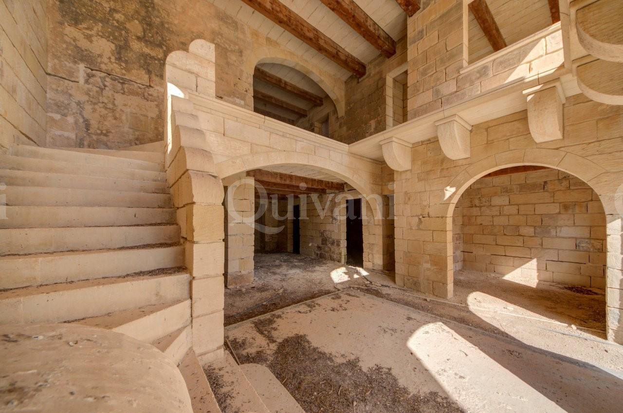 Mgarr, Unconverted House of Character