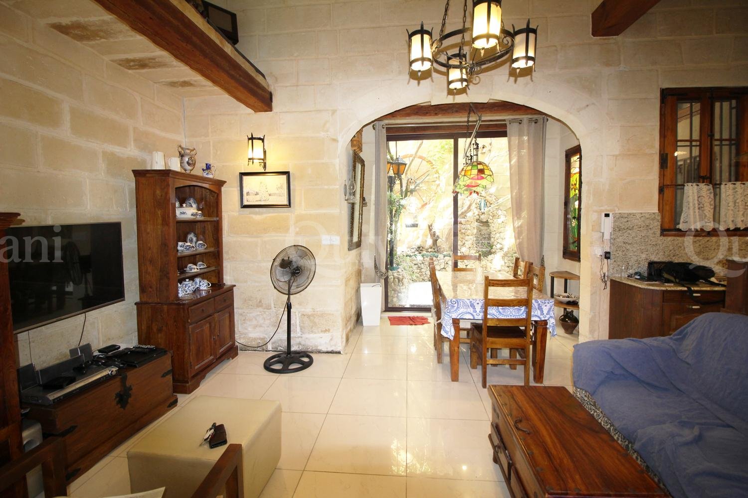 Hamrun, Converted Town House