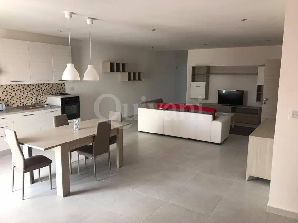 Qawra, Furnished Apartment