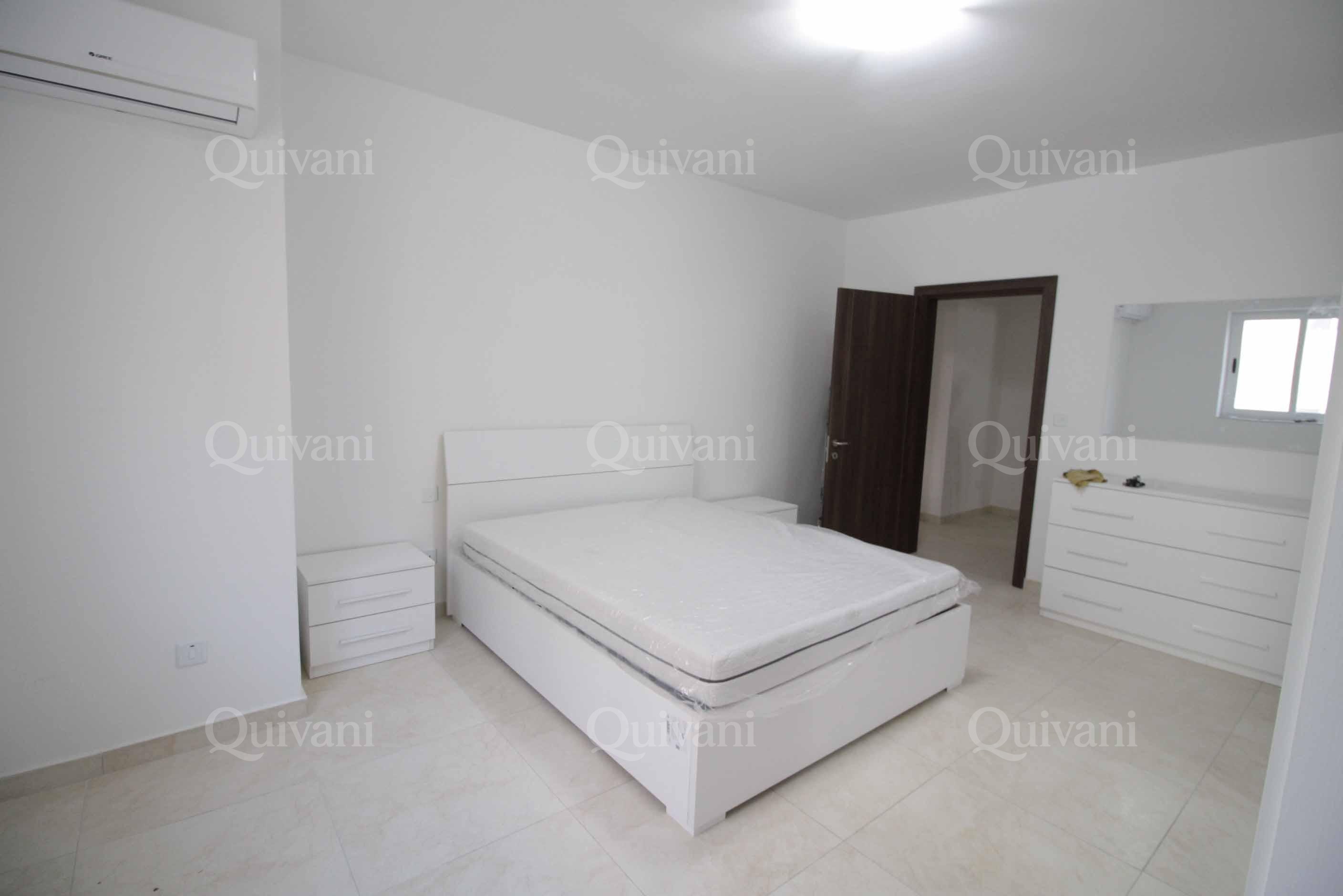 Qawra, Furnished Apartment