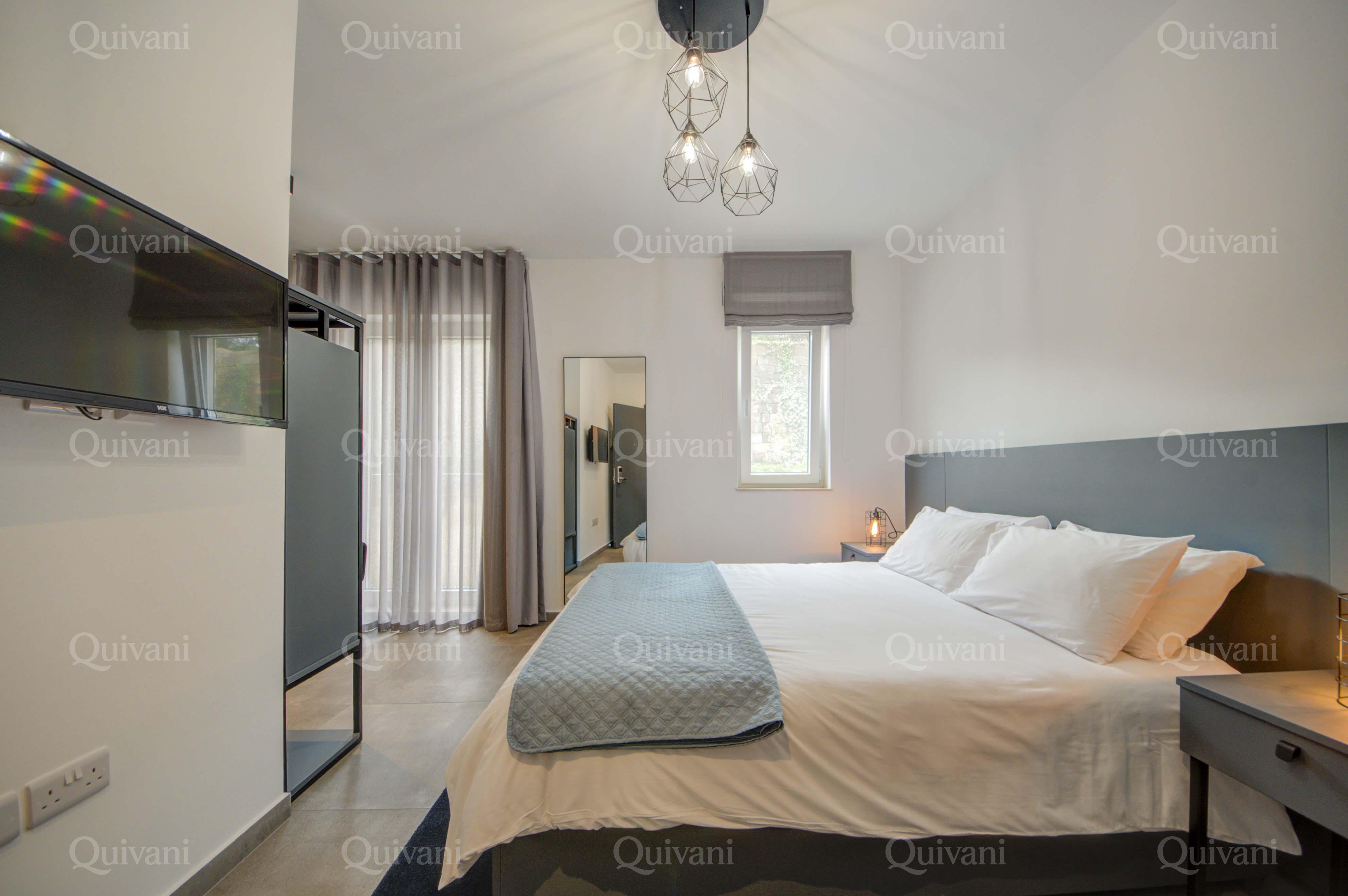 St Julians, Furnished Semi-detached Villa