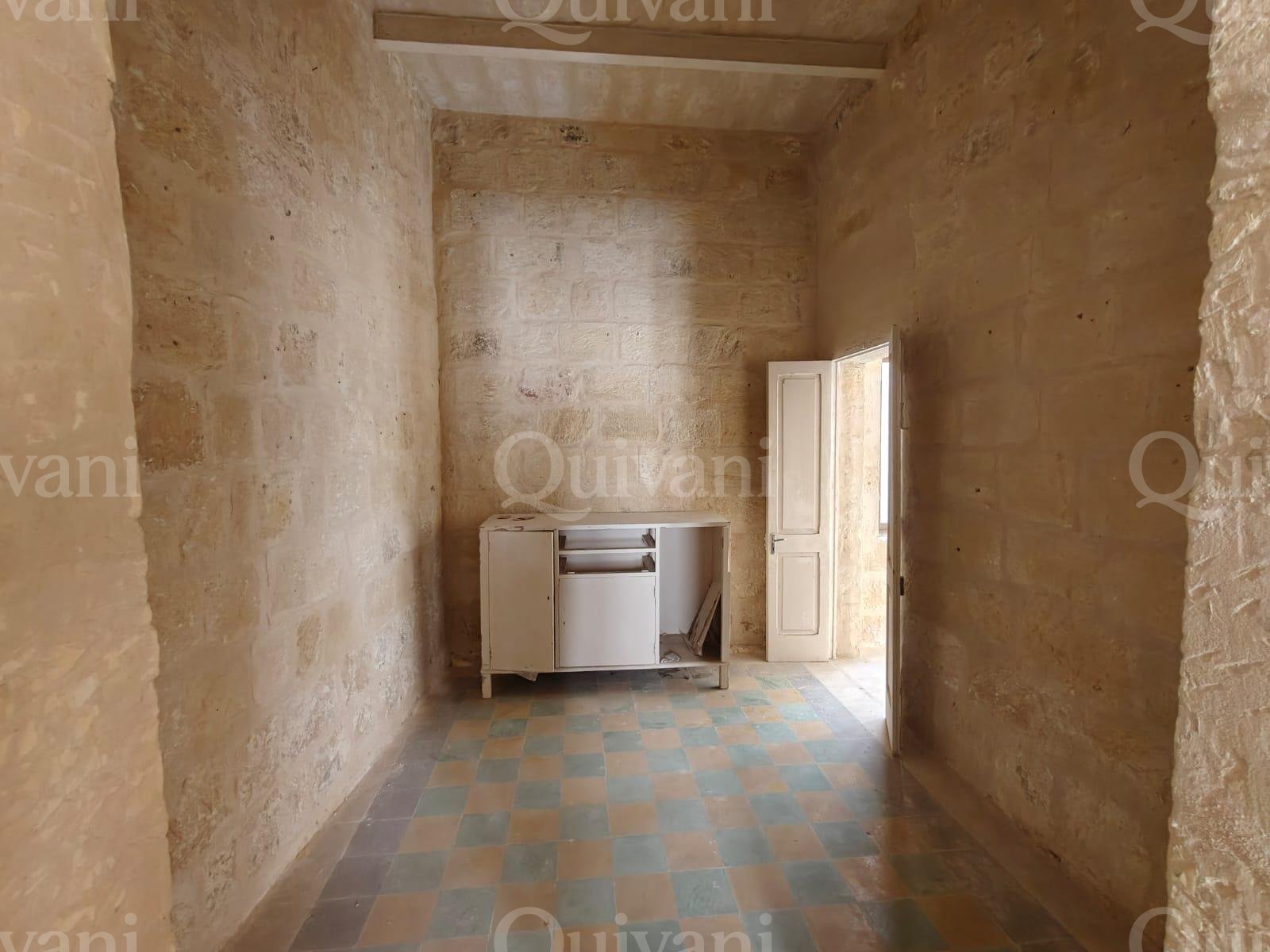Vittoriosa Converted Townhouse