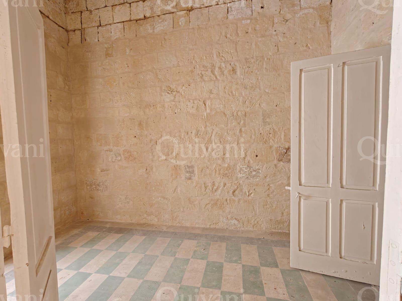 Vittoriosa Converted Townhouse