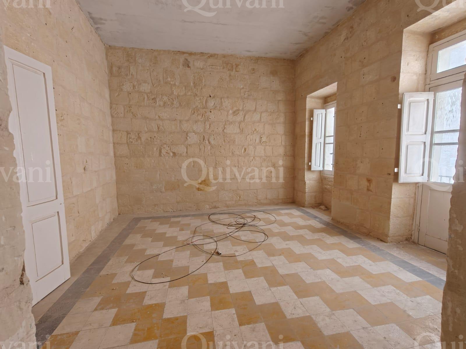 Vittoriosa Converted Townhouse