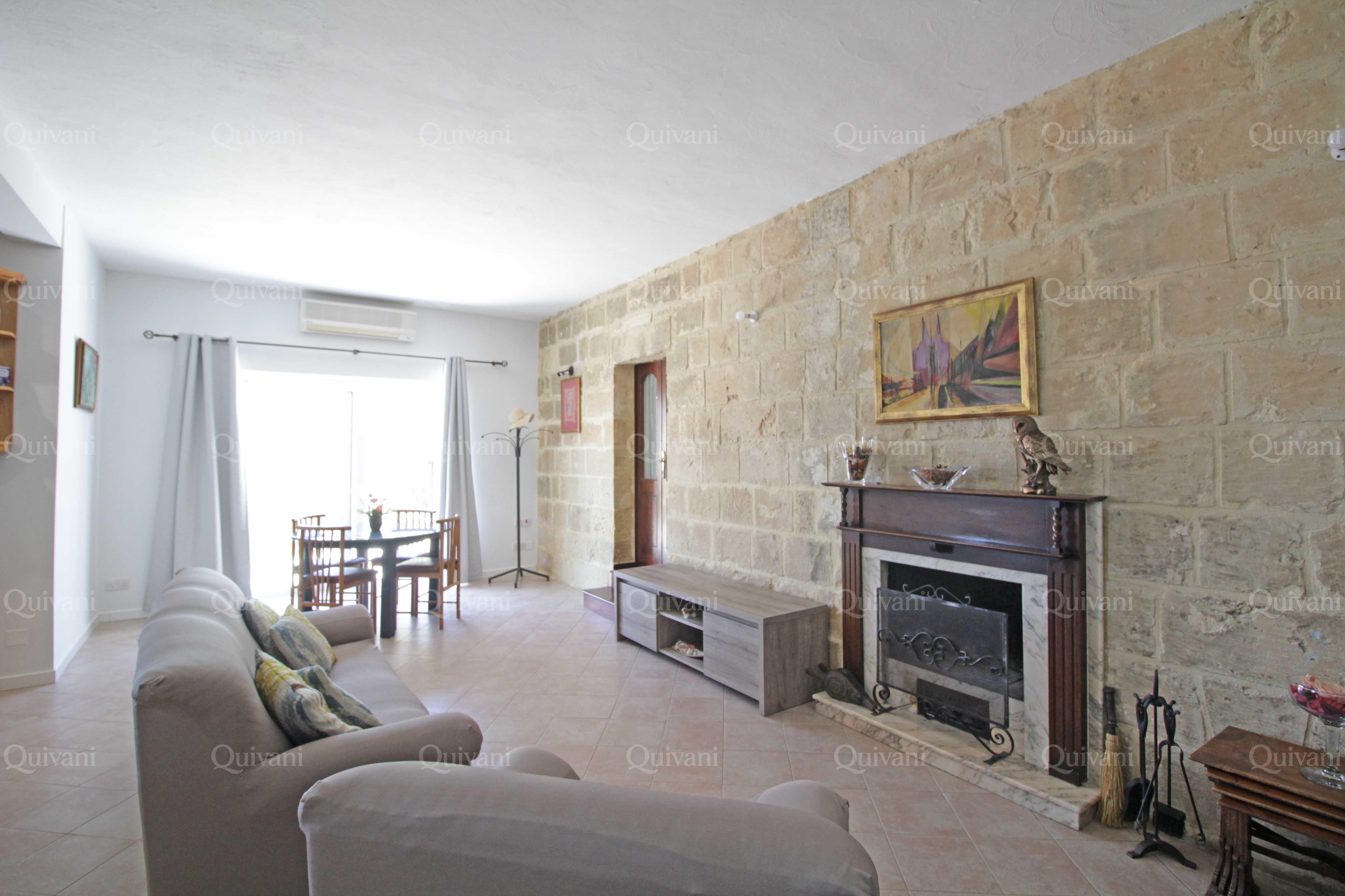Qrendi, Furnished Maisonette