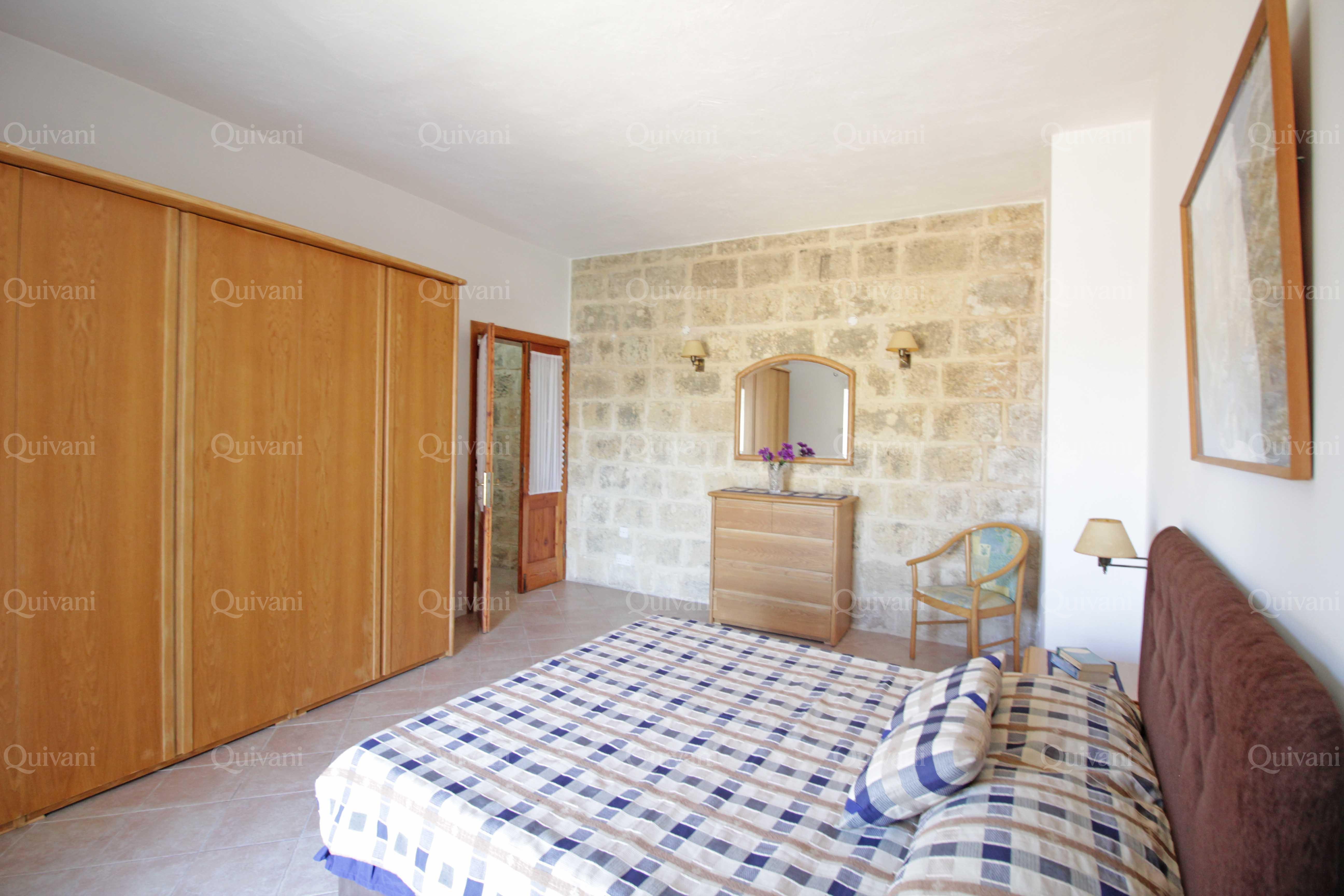 Qrendi, Furnished Maisonette