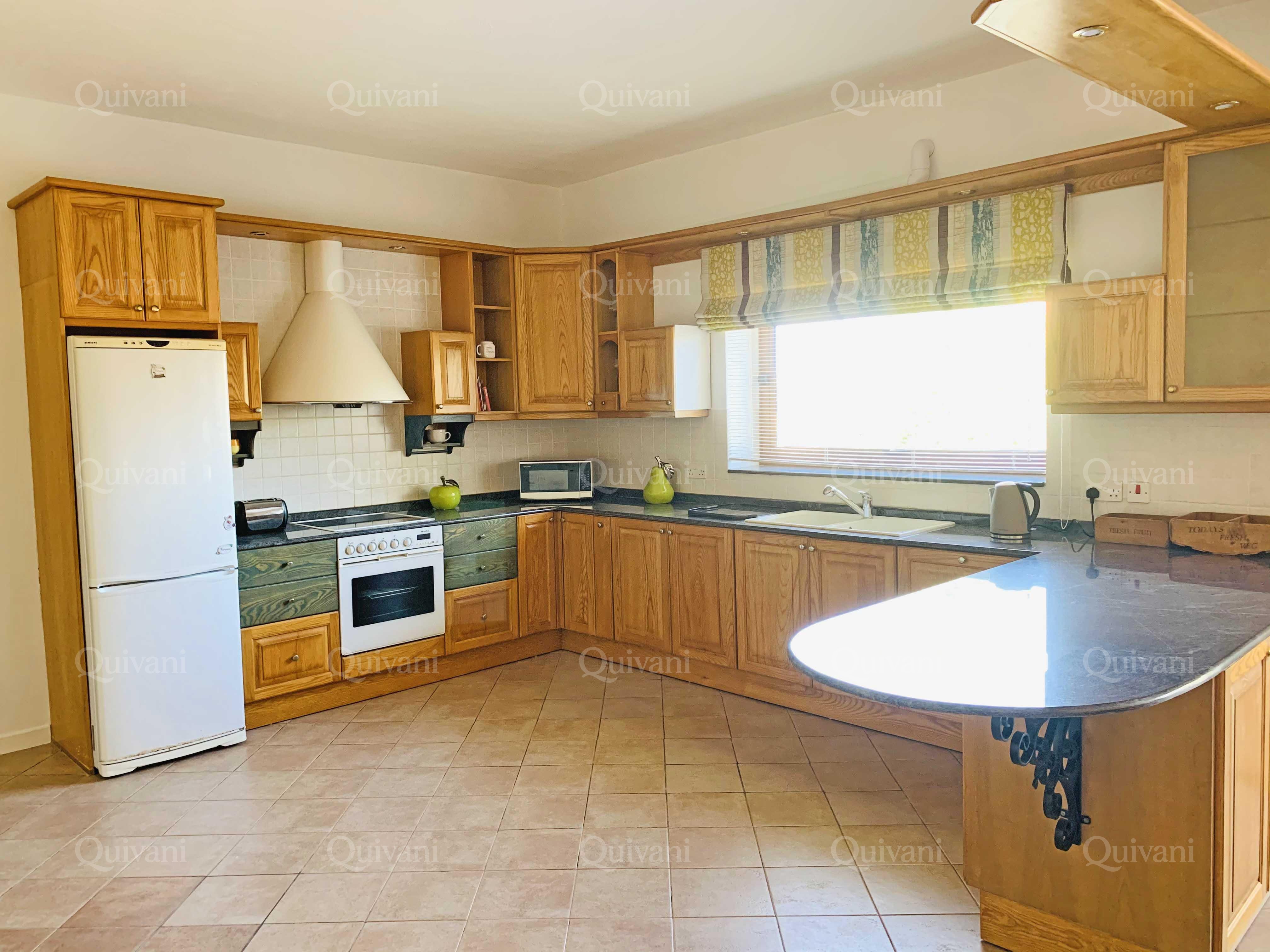 Qrendi, Furnished Maisonette