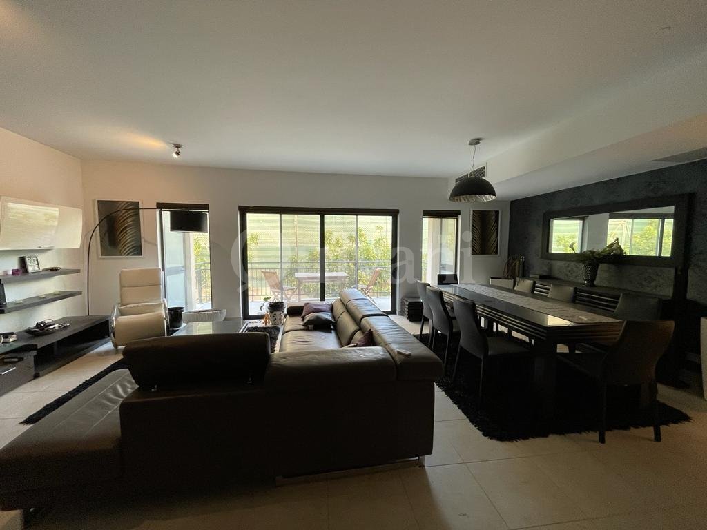 Pendergardens, Furnished Apartment