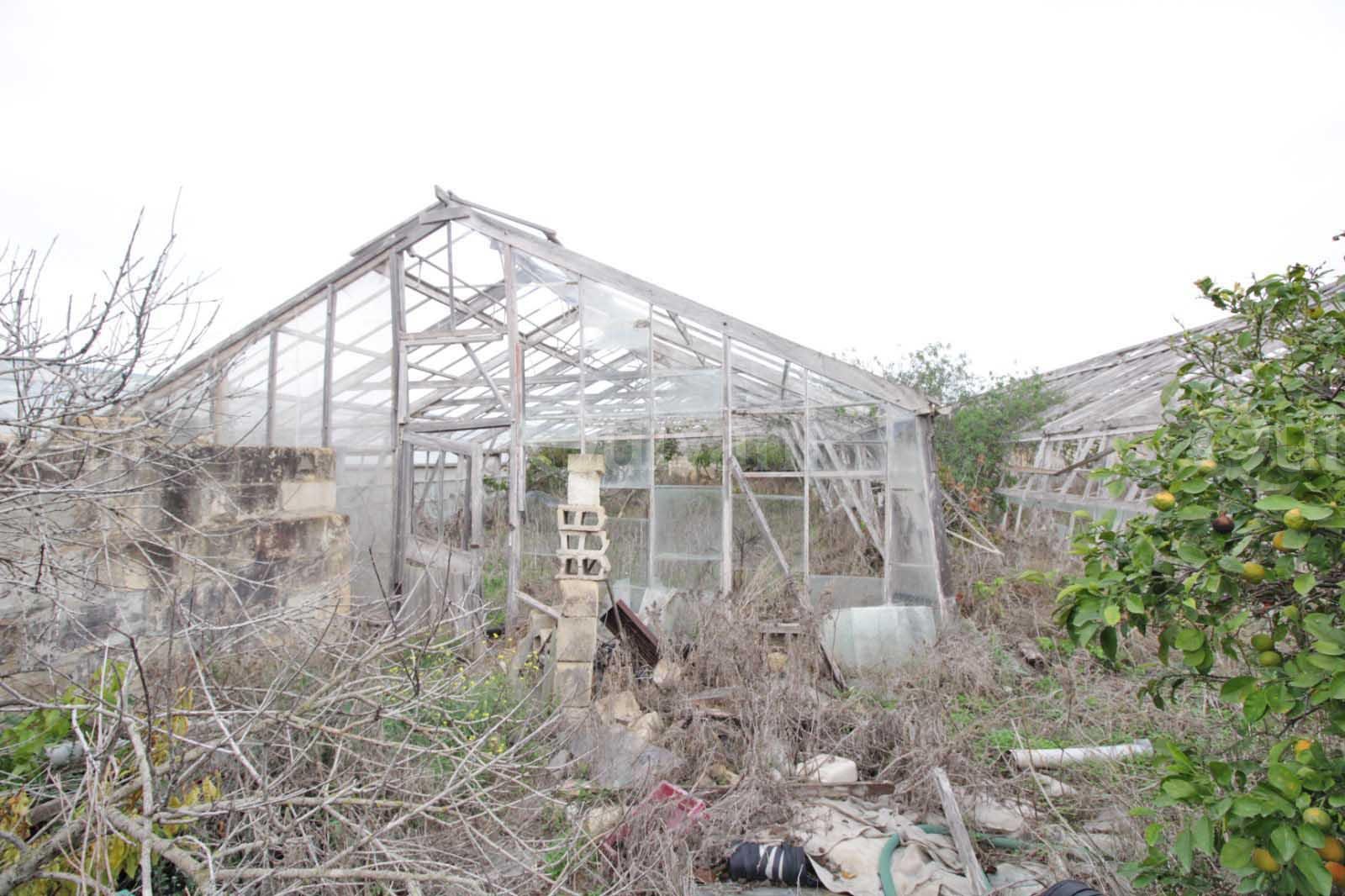 Zabbar Plot (Commercial)
