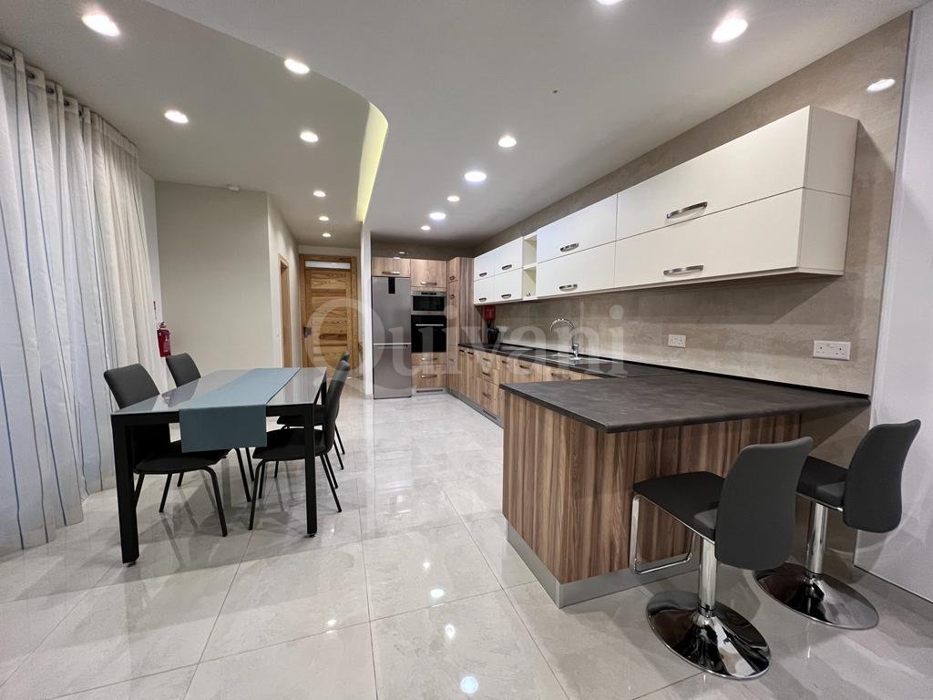 Qormi, Furnished Maisonette