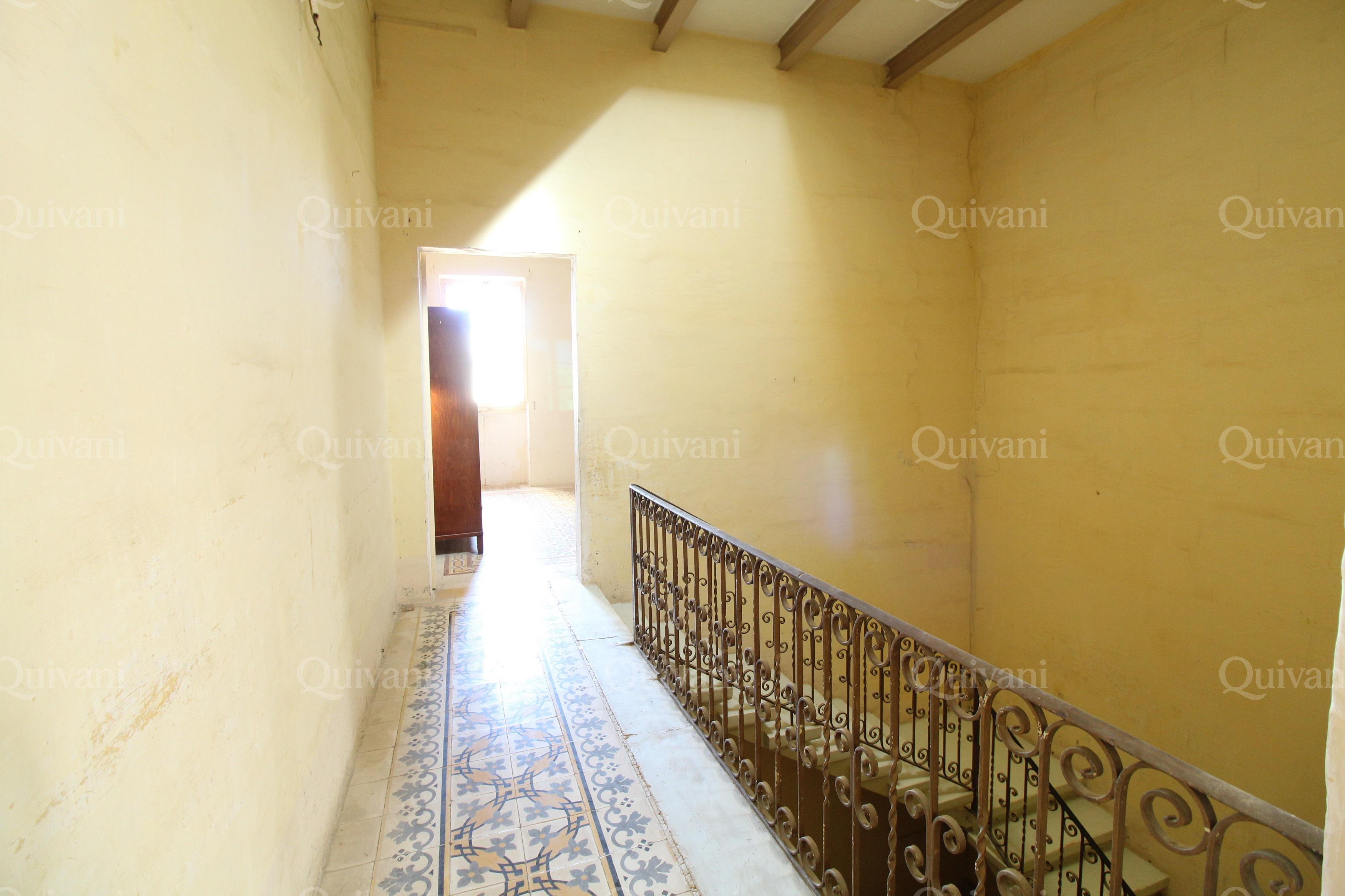Qrendi, Town House + Garden