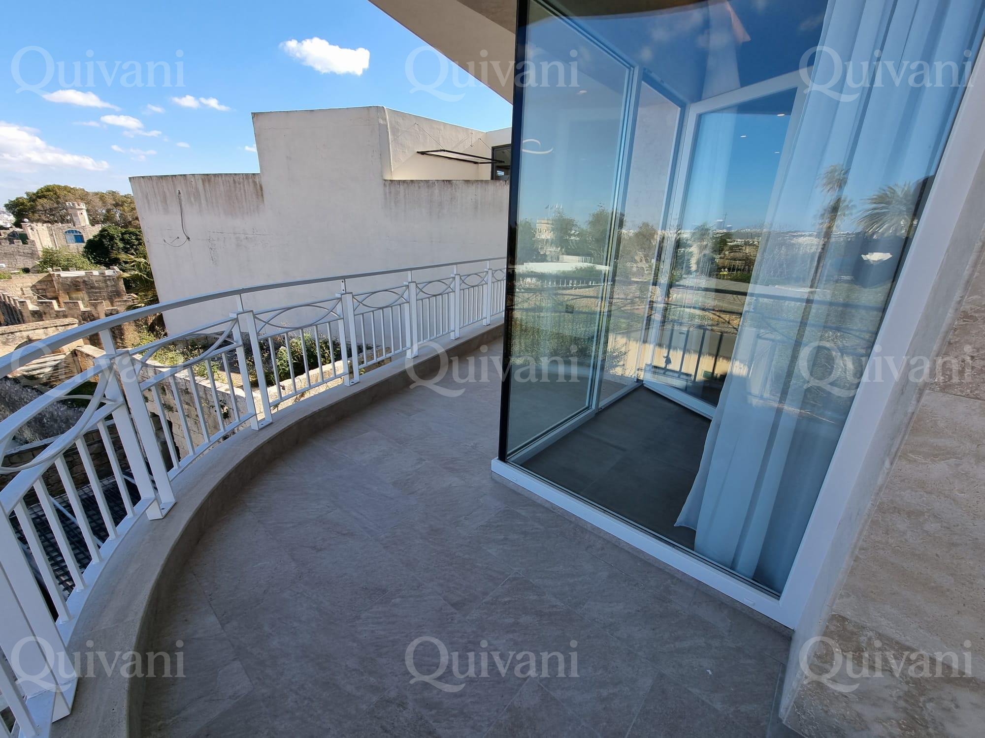 Attard, Furnished Duplex Apartment