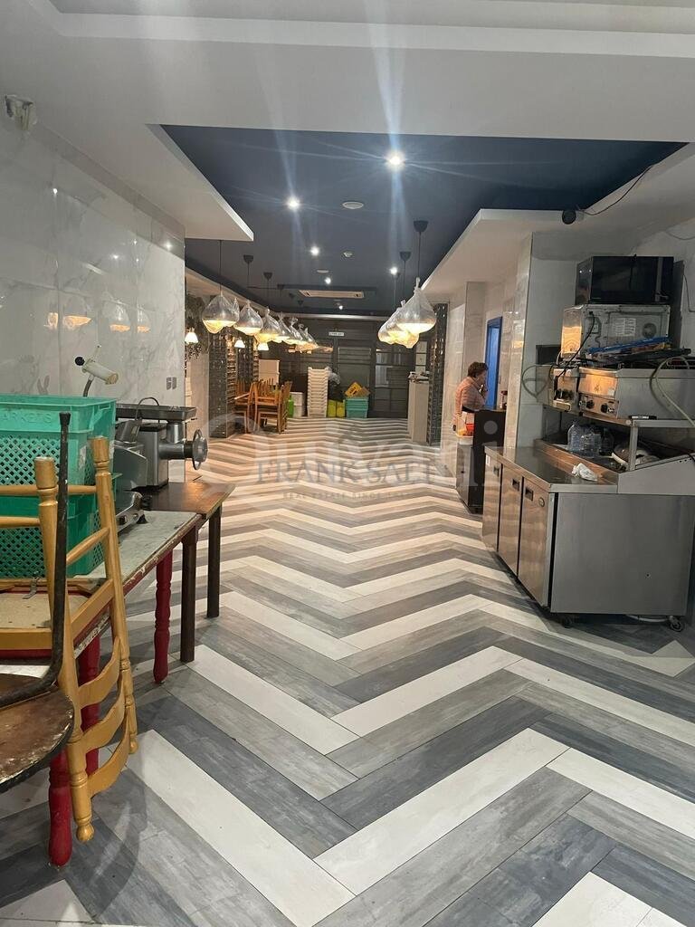 Bugibba, Finished Restaurant