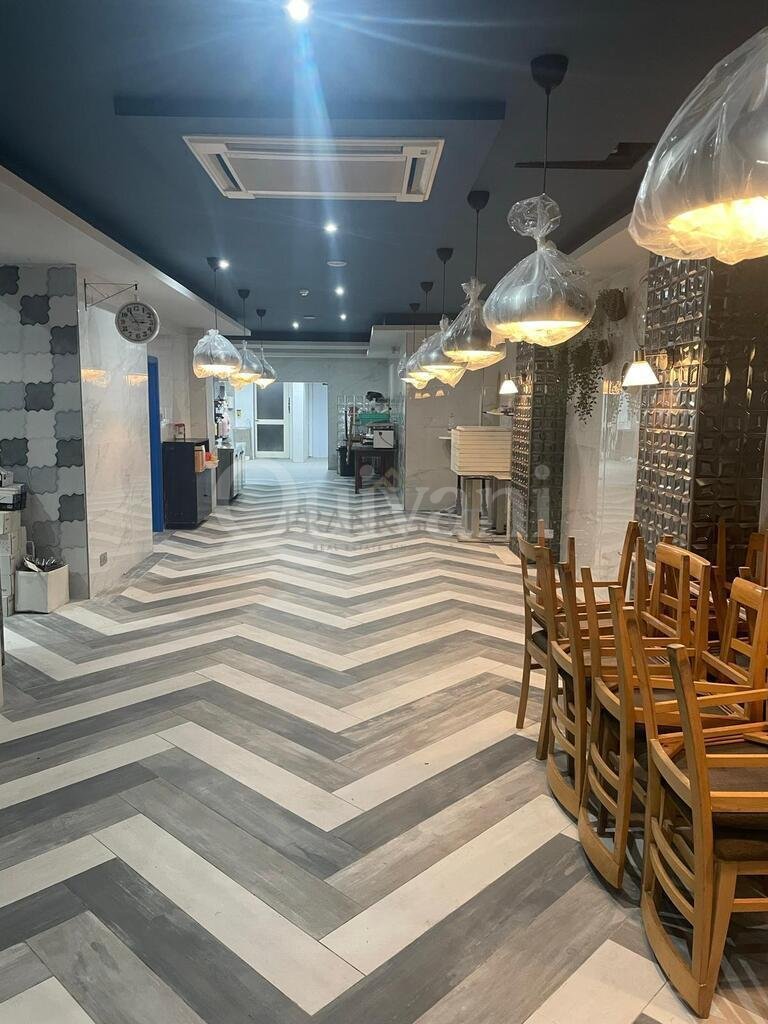 Bugibba, Finished Restaurant