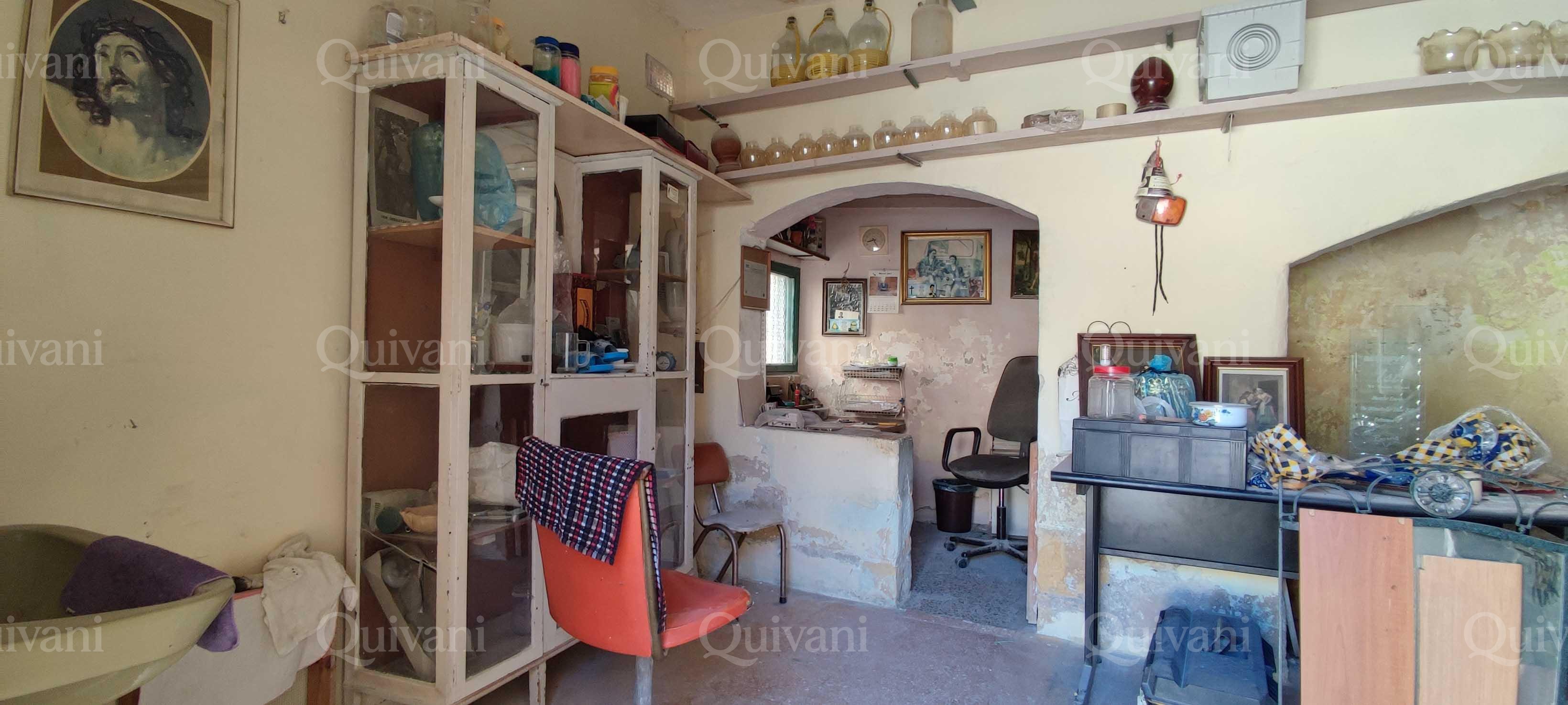 Qormi, Corner Unconverted House of Character