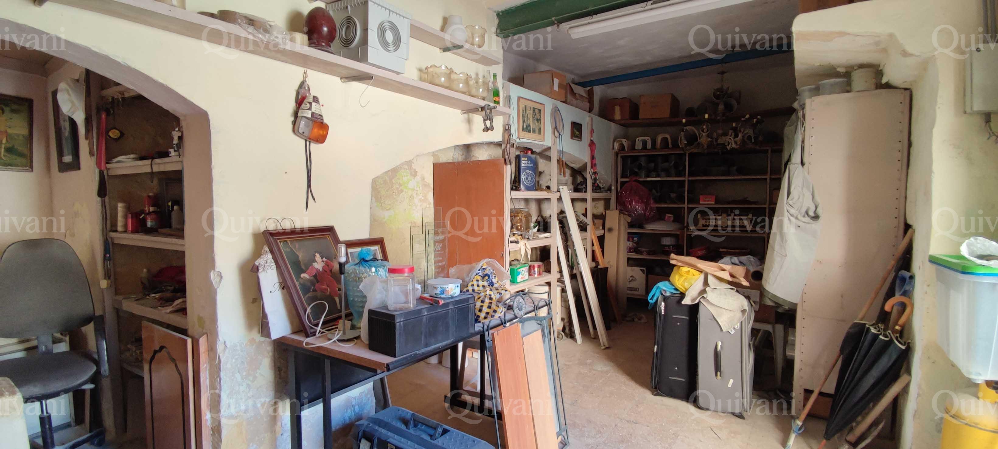 Qormi, Corner Unconverted House of Character