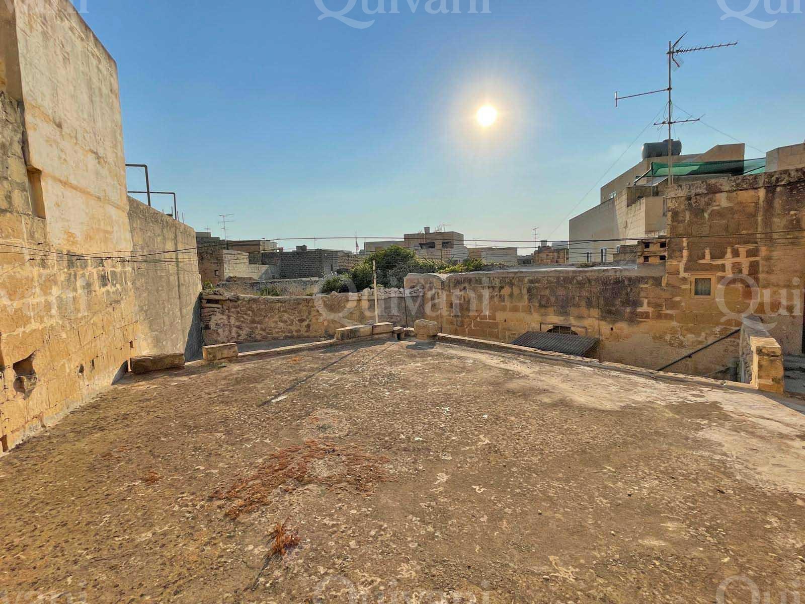 Zurrieq, Shell Guest House