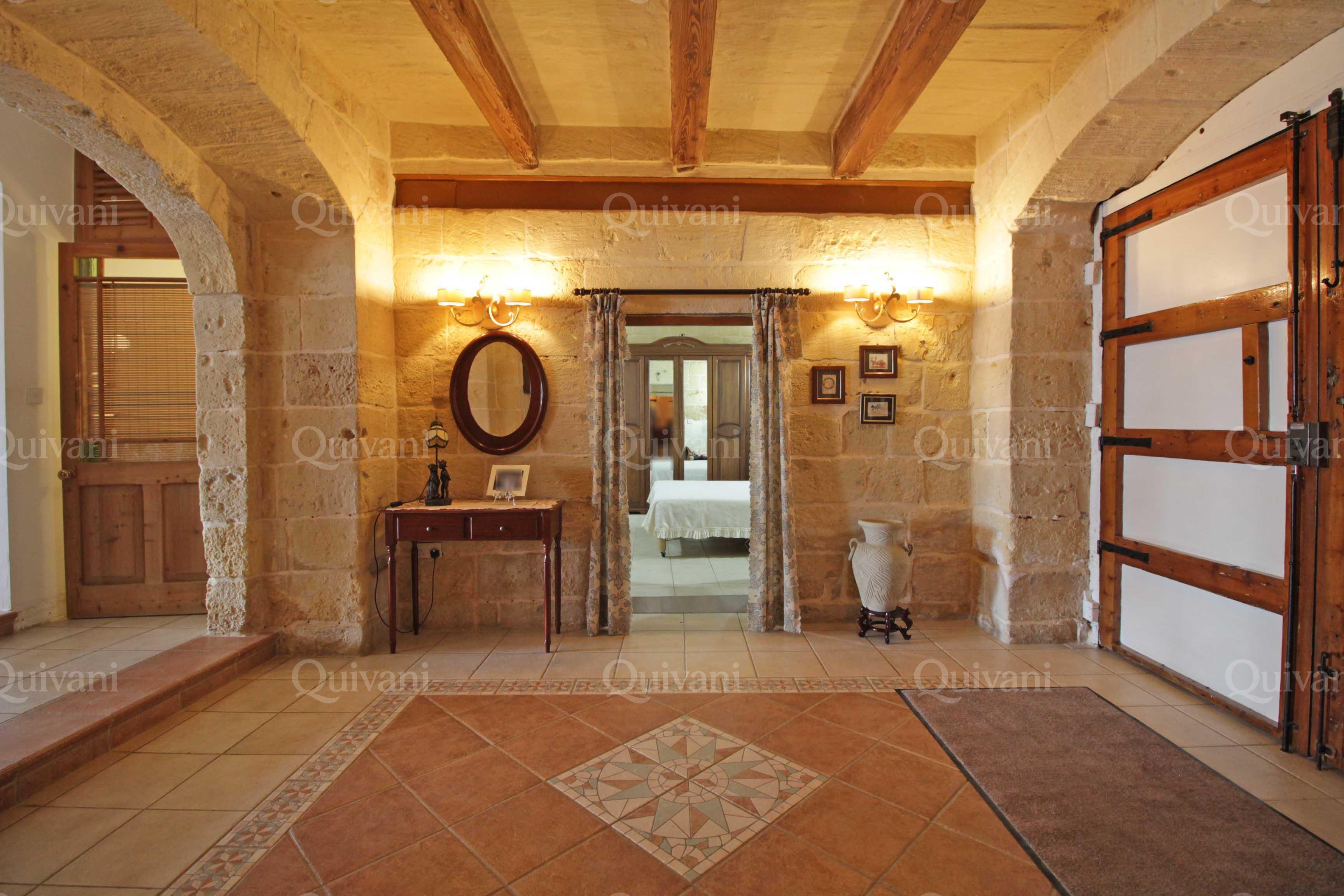 Xghajra, Converted Farmhouse