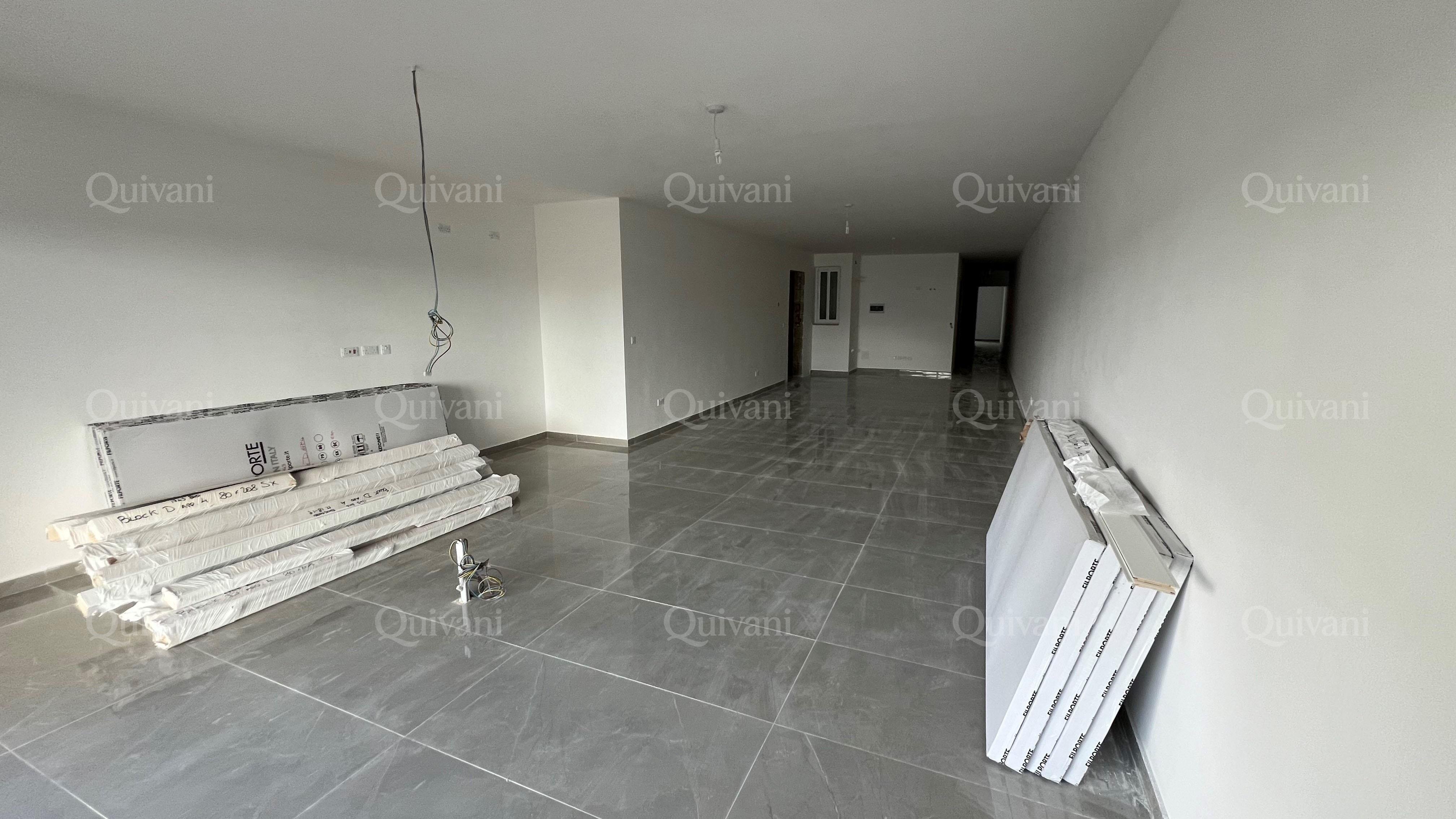Marsaxlokk, Finished Garage