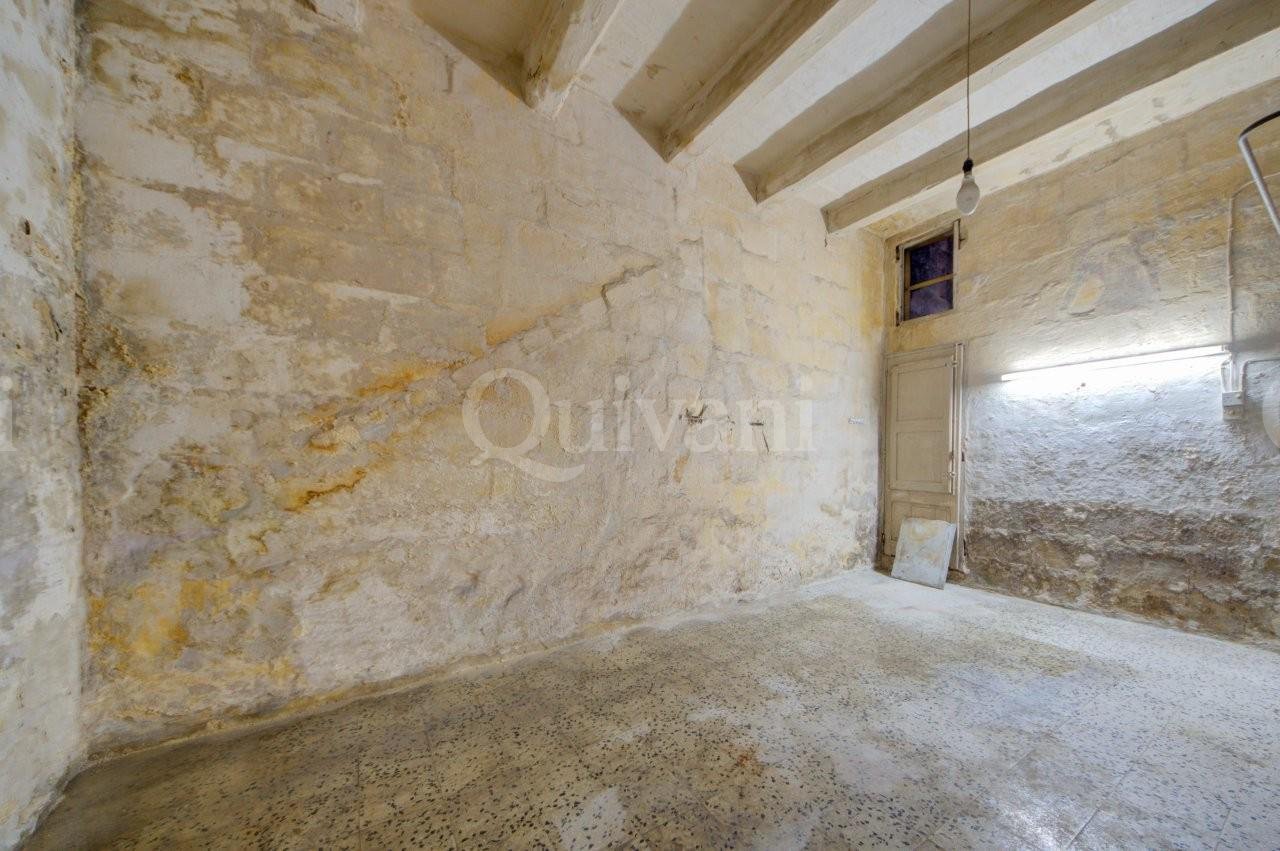 Valletta, Unconverted Palazzo