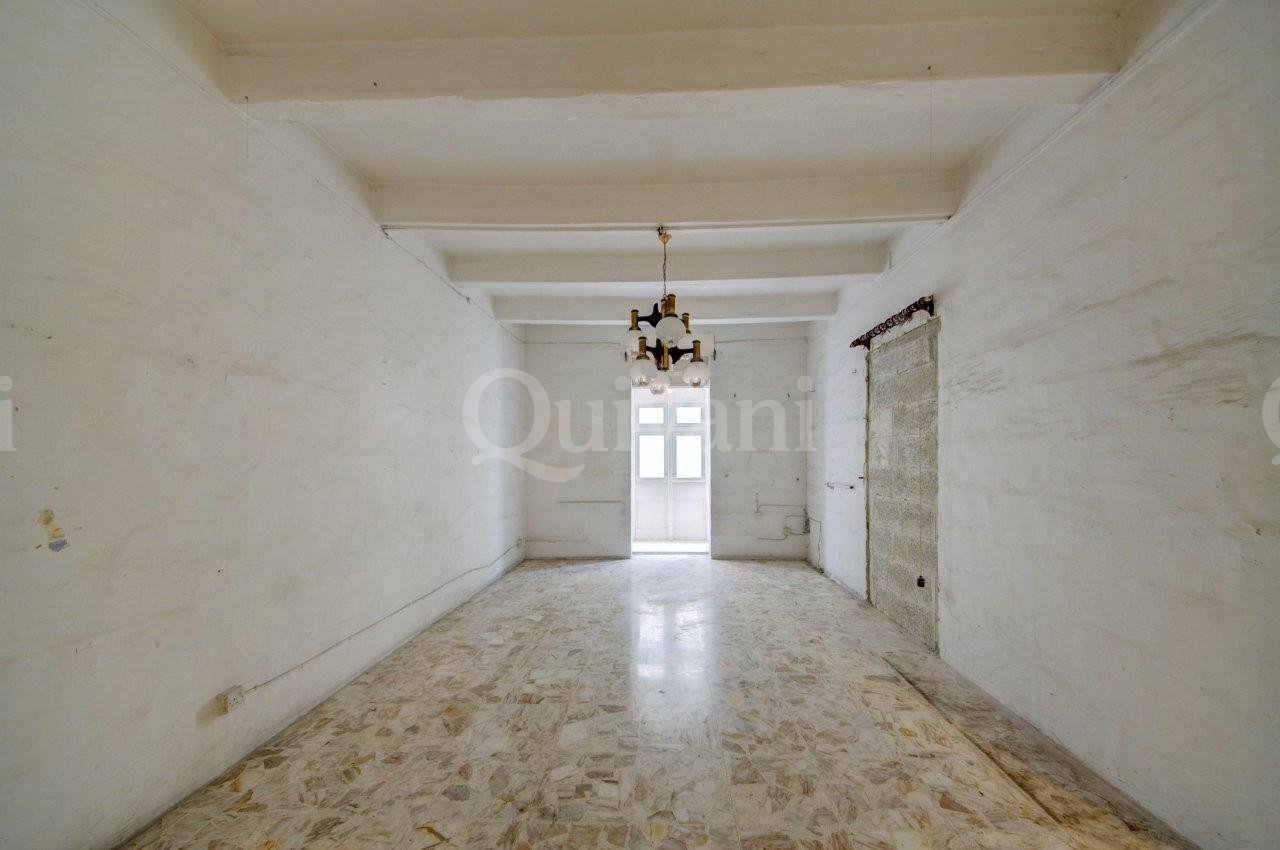 Valletta, Unconverted Palazzo