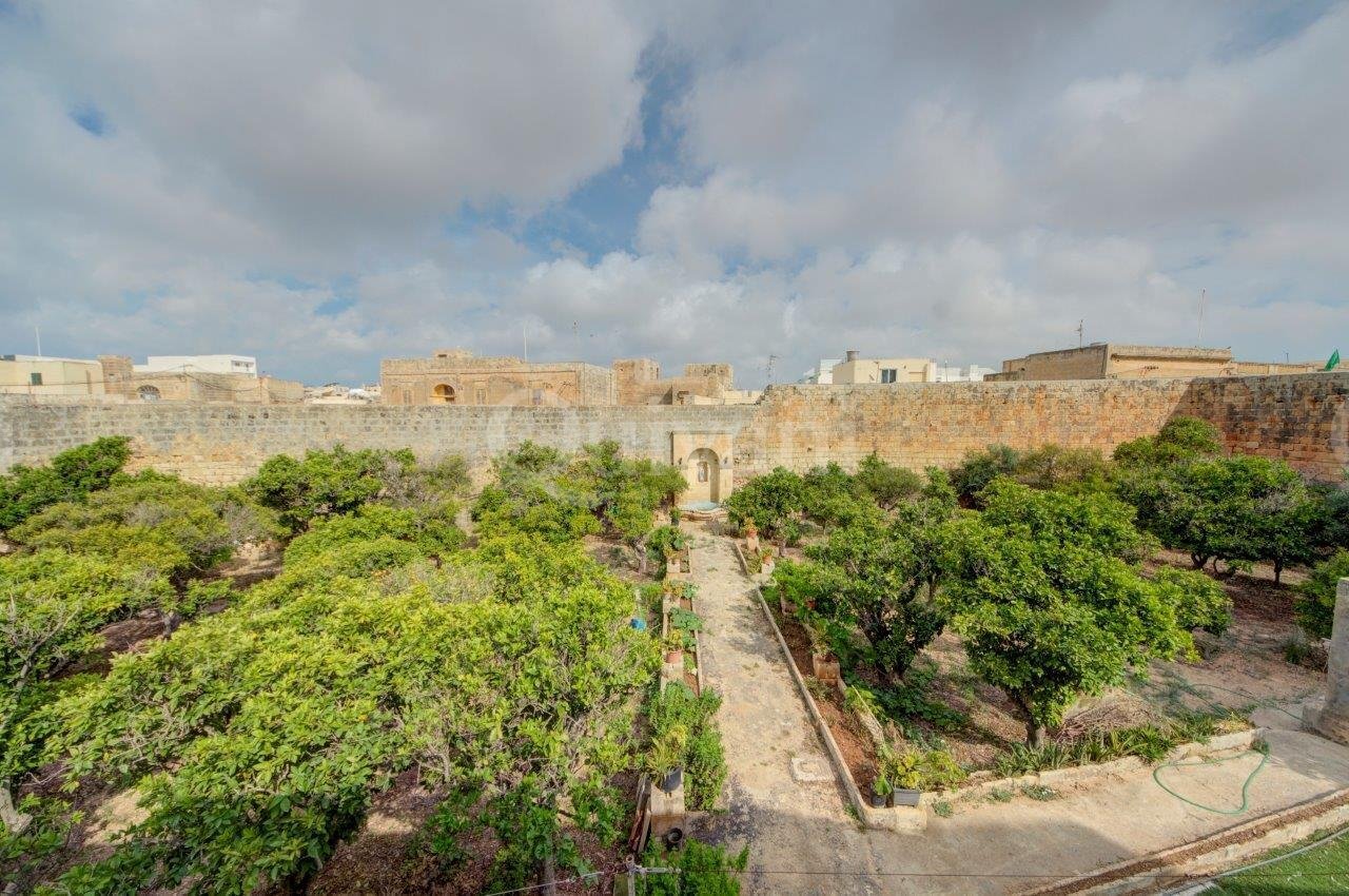 Zejtun, Unconverted Palazzo