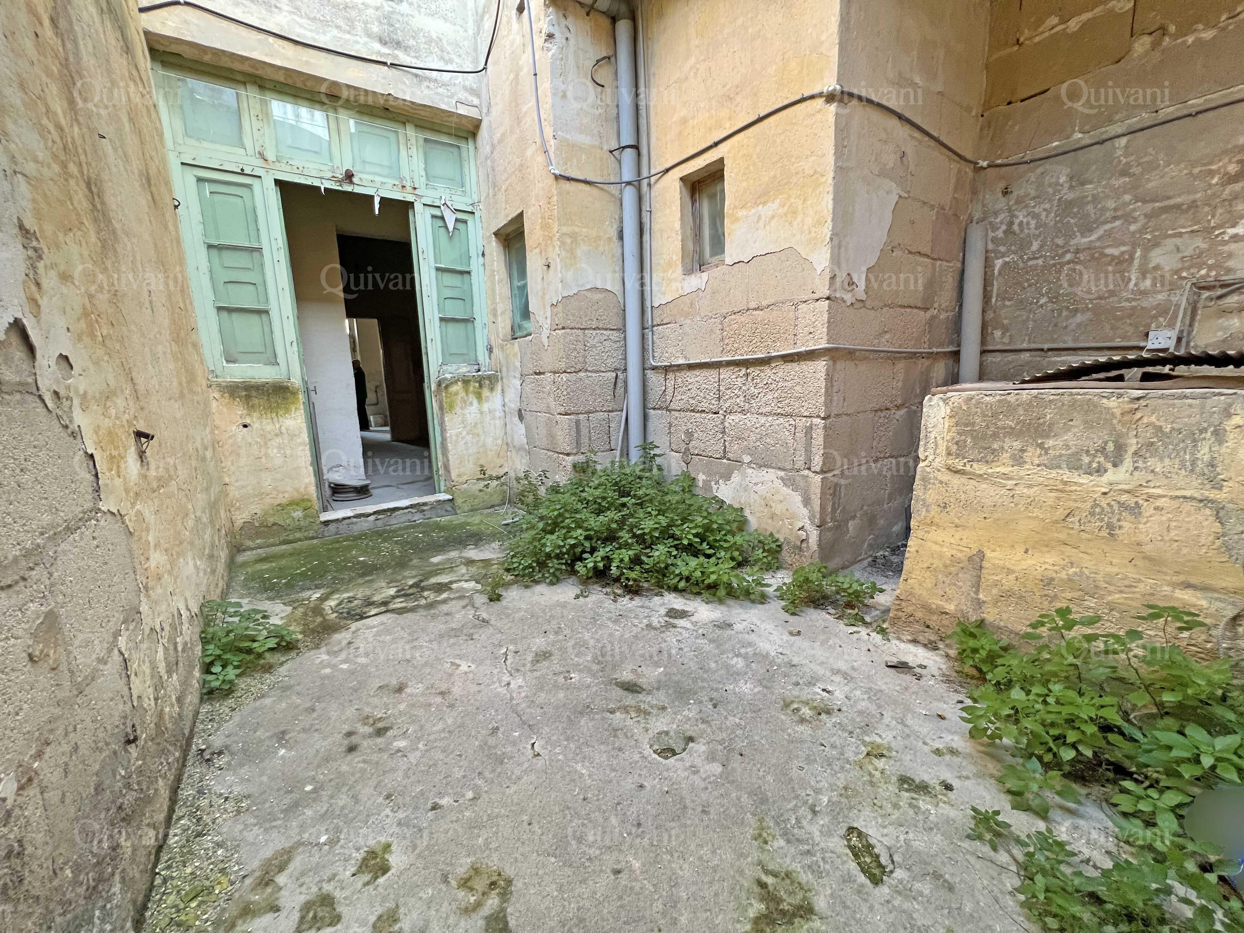 Qormi, Unconverted Site (Residential)