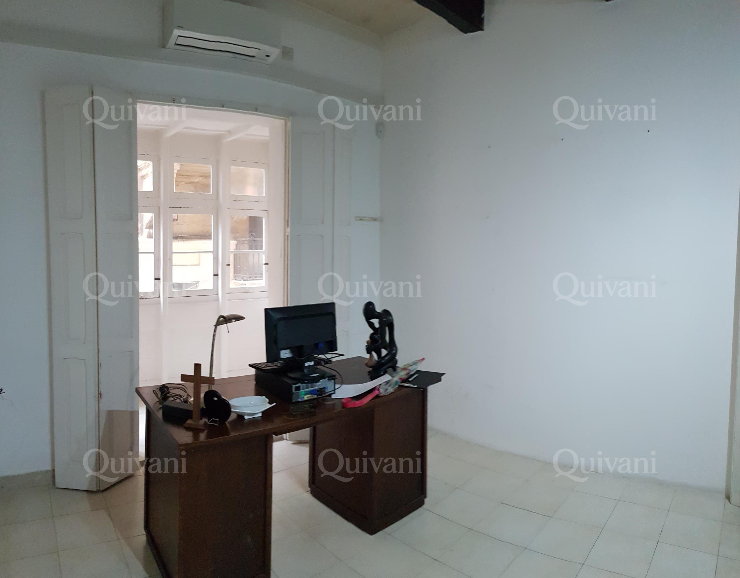 Valletta, Finished Office