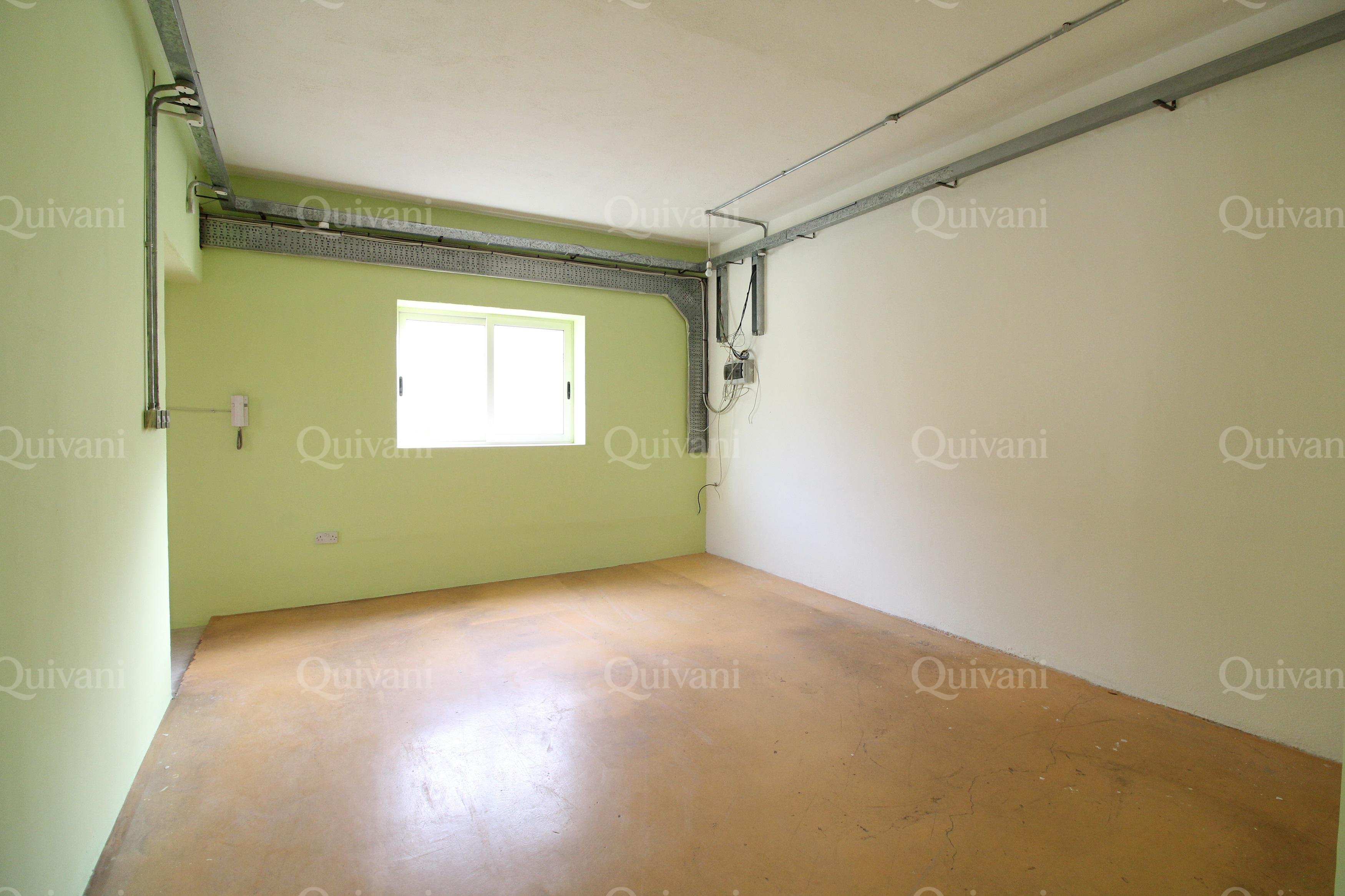 Zebbug, Duplex Warehouse