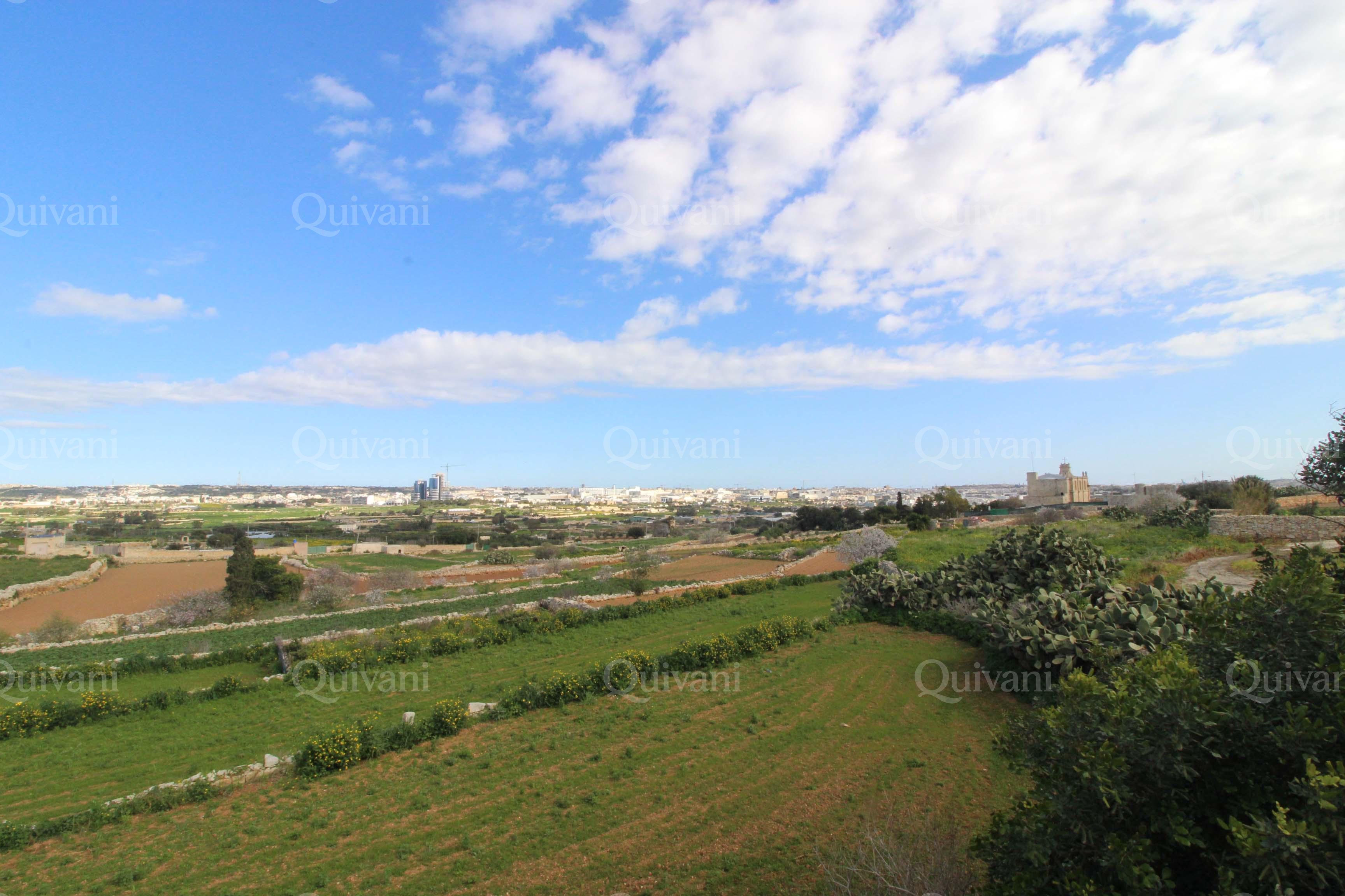 Zebbug, Unconverted Farmhouse