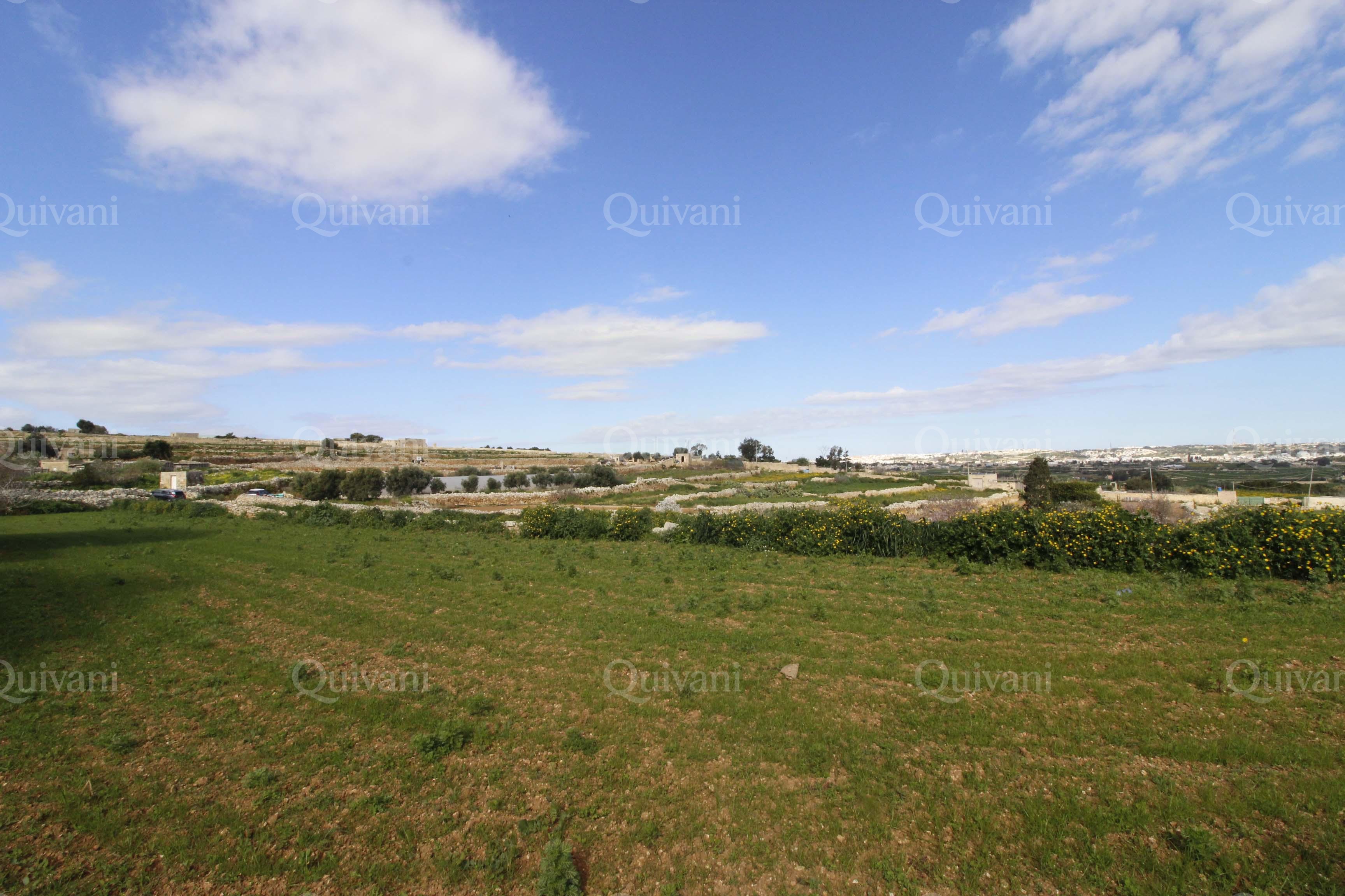 Zebbug, Unconverted Farmhouse
