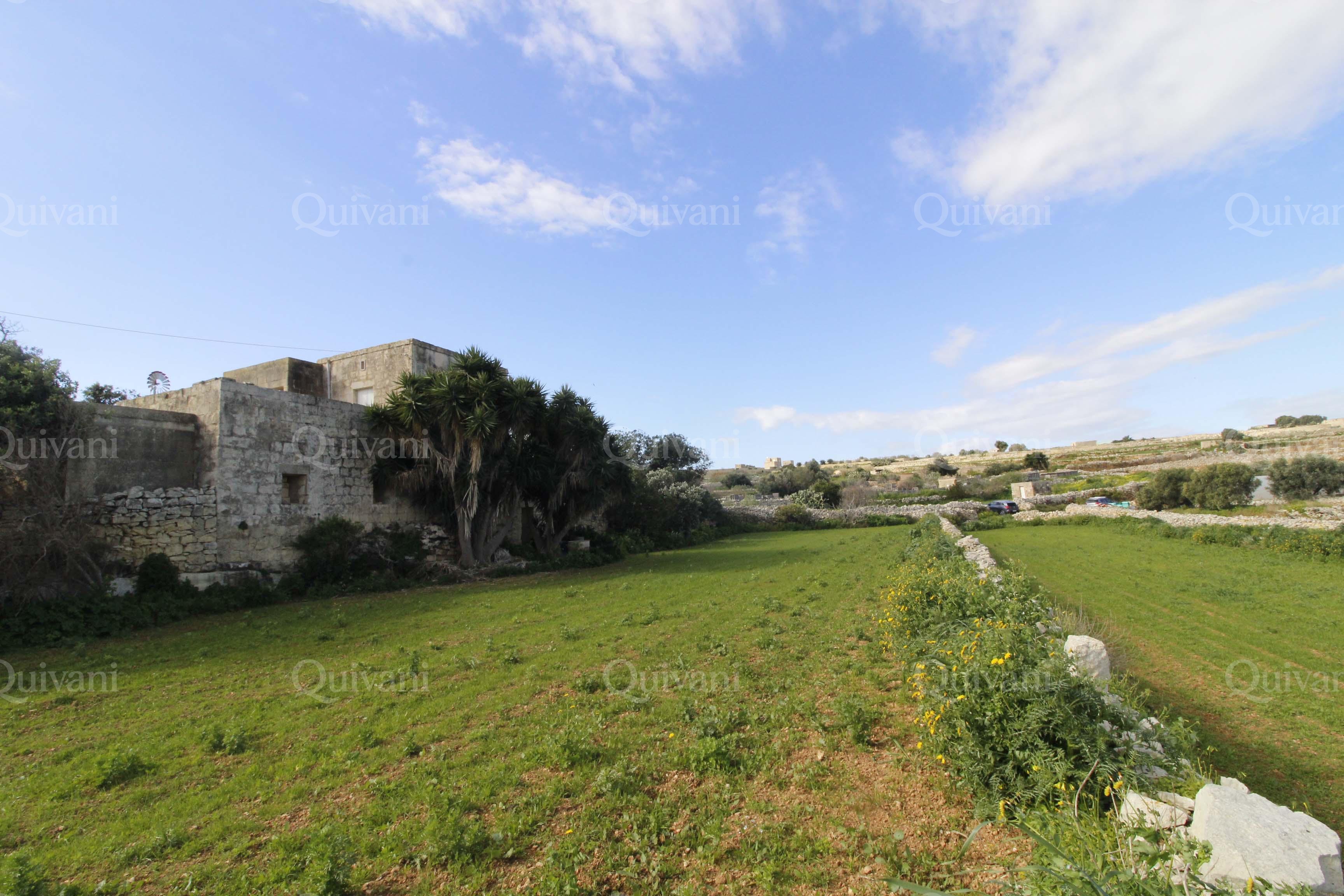 Zebbug, Unconverted Farmhouse