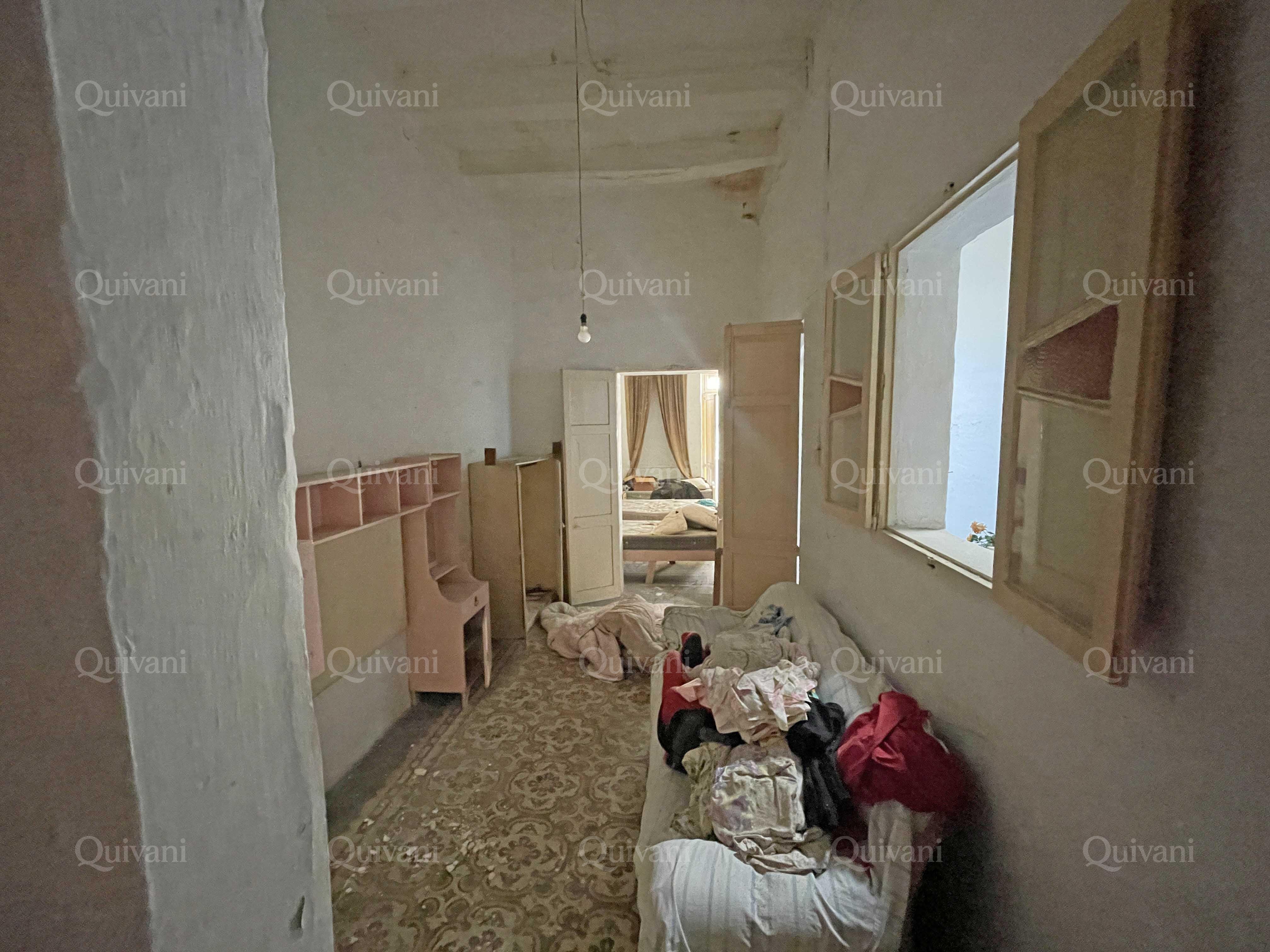 Senglea, Unconverted Townhouse