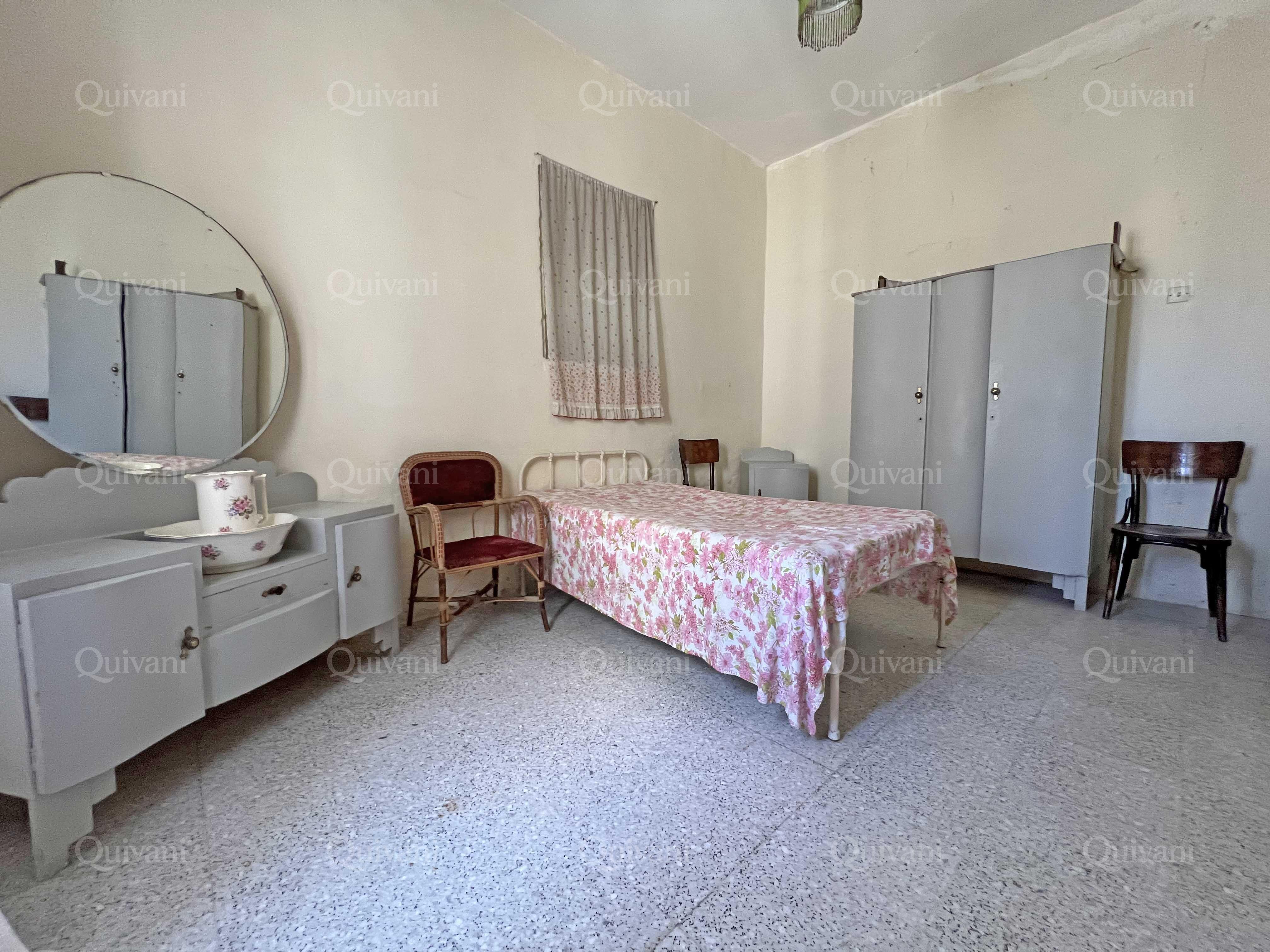 Zebbug, Unconverted House of Character