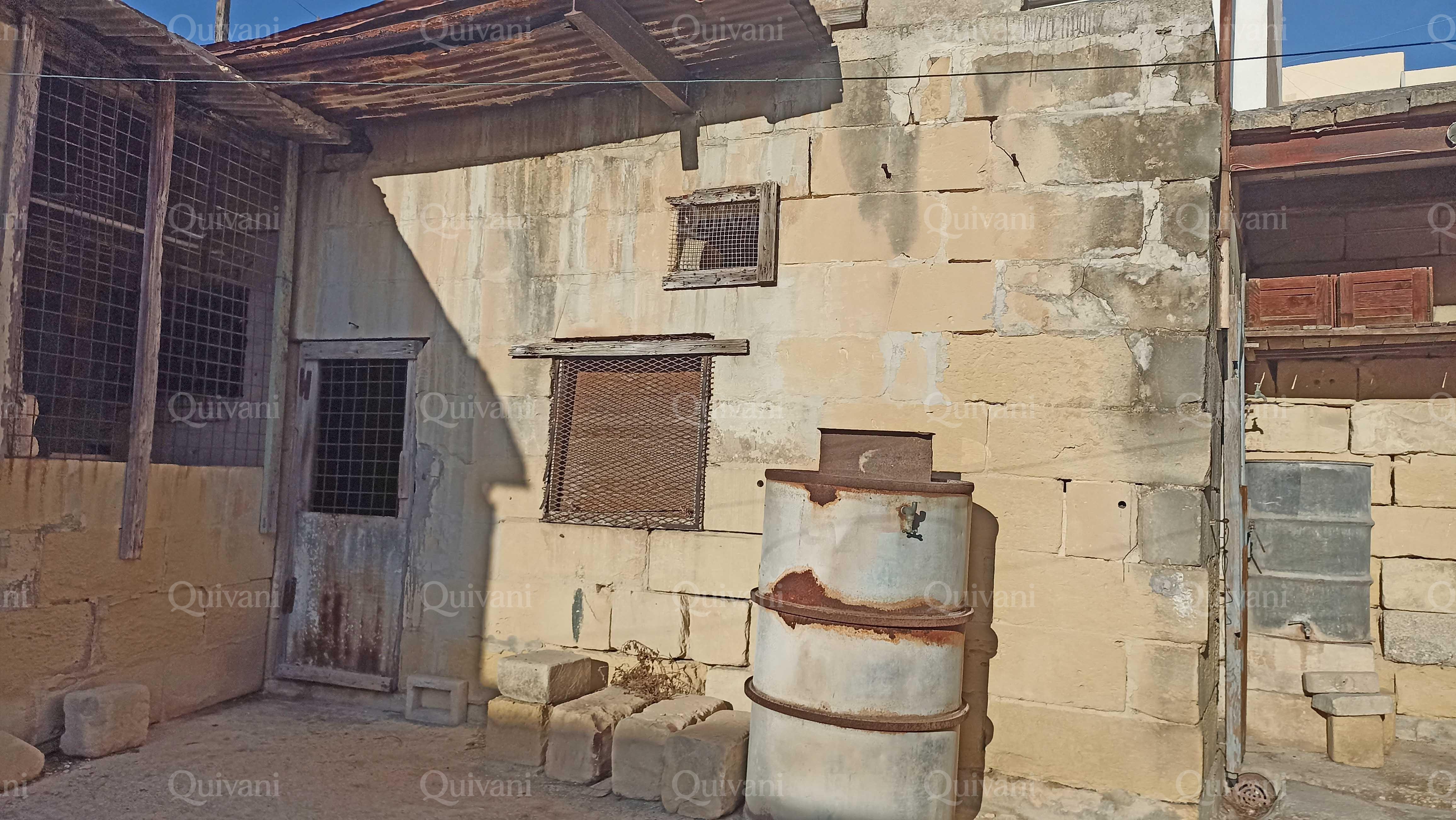Marsa, Unconverted Farmhouse