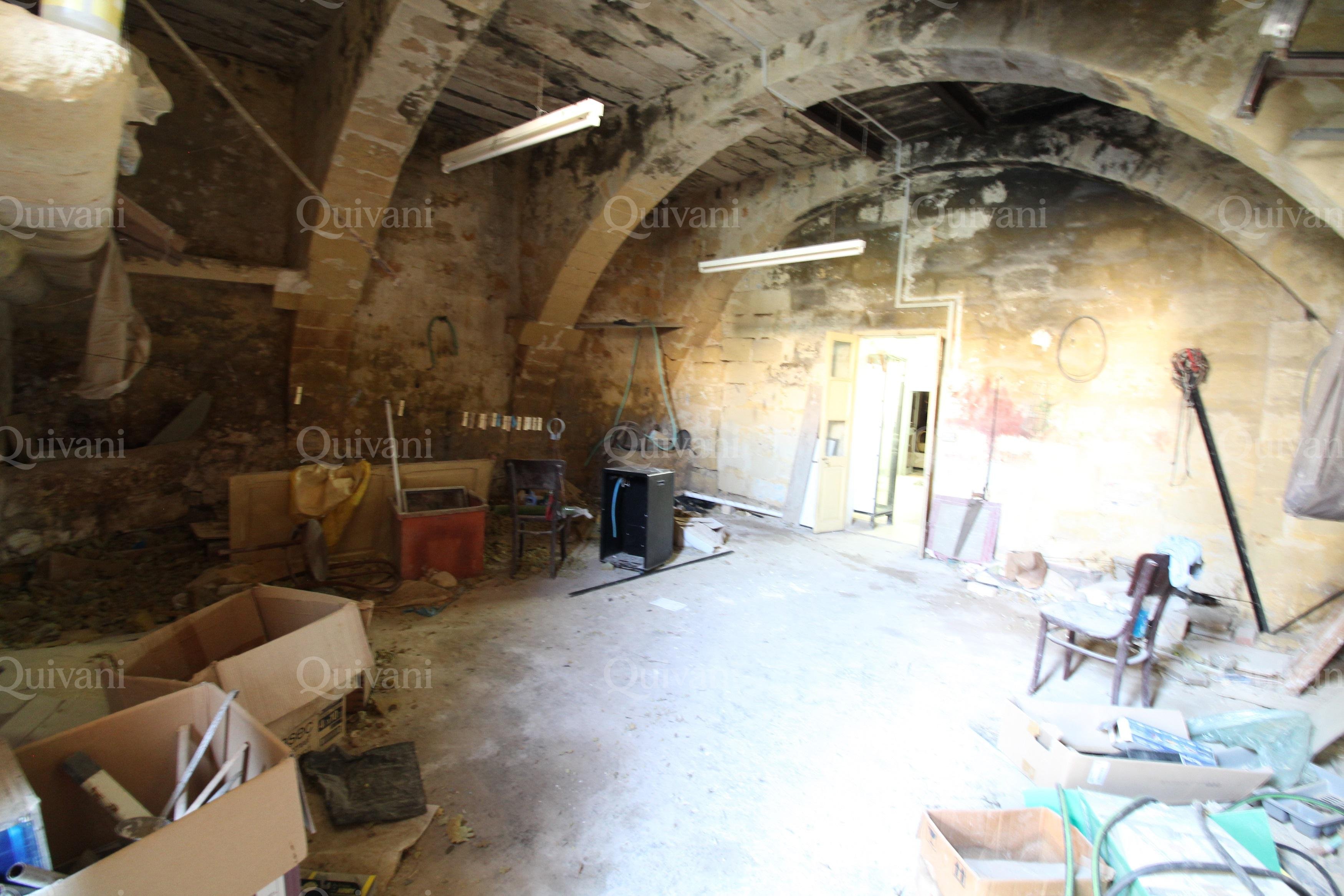 Zurrieq, Imposing House of Character