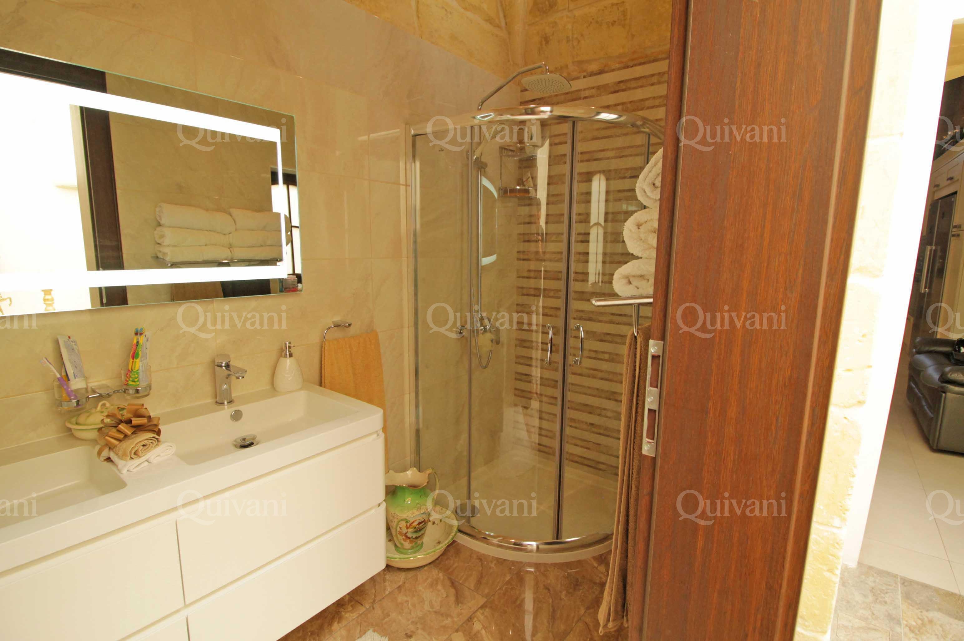 Qormi, Furnished House of Character