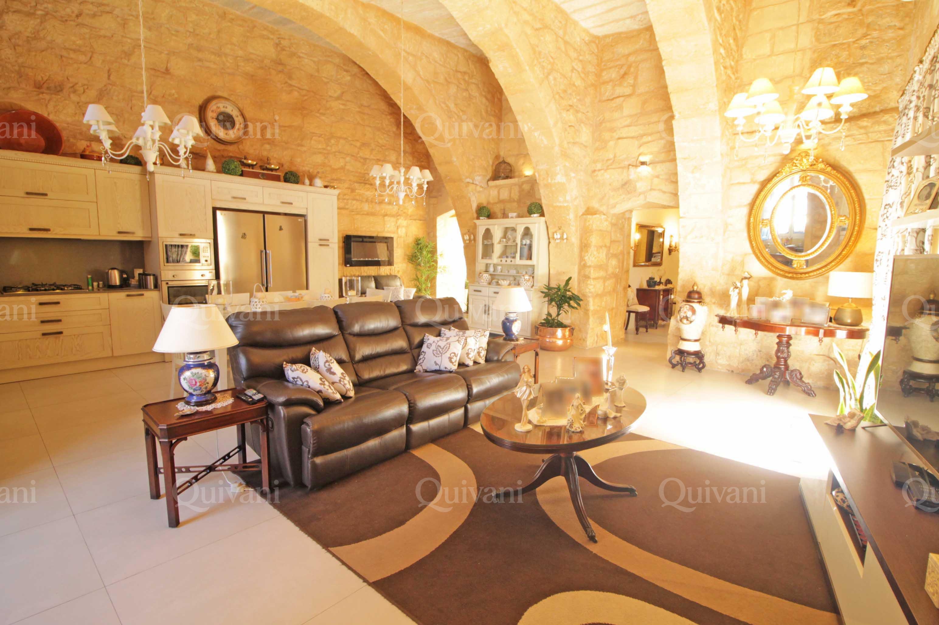 Qormi, Furnished House of Character