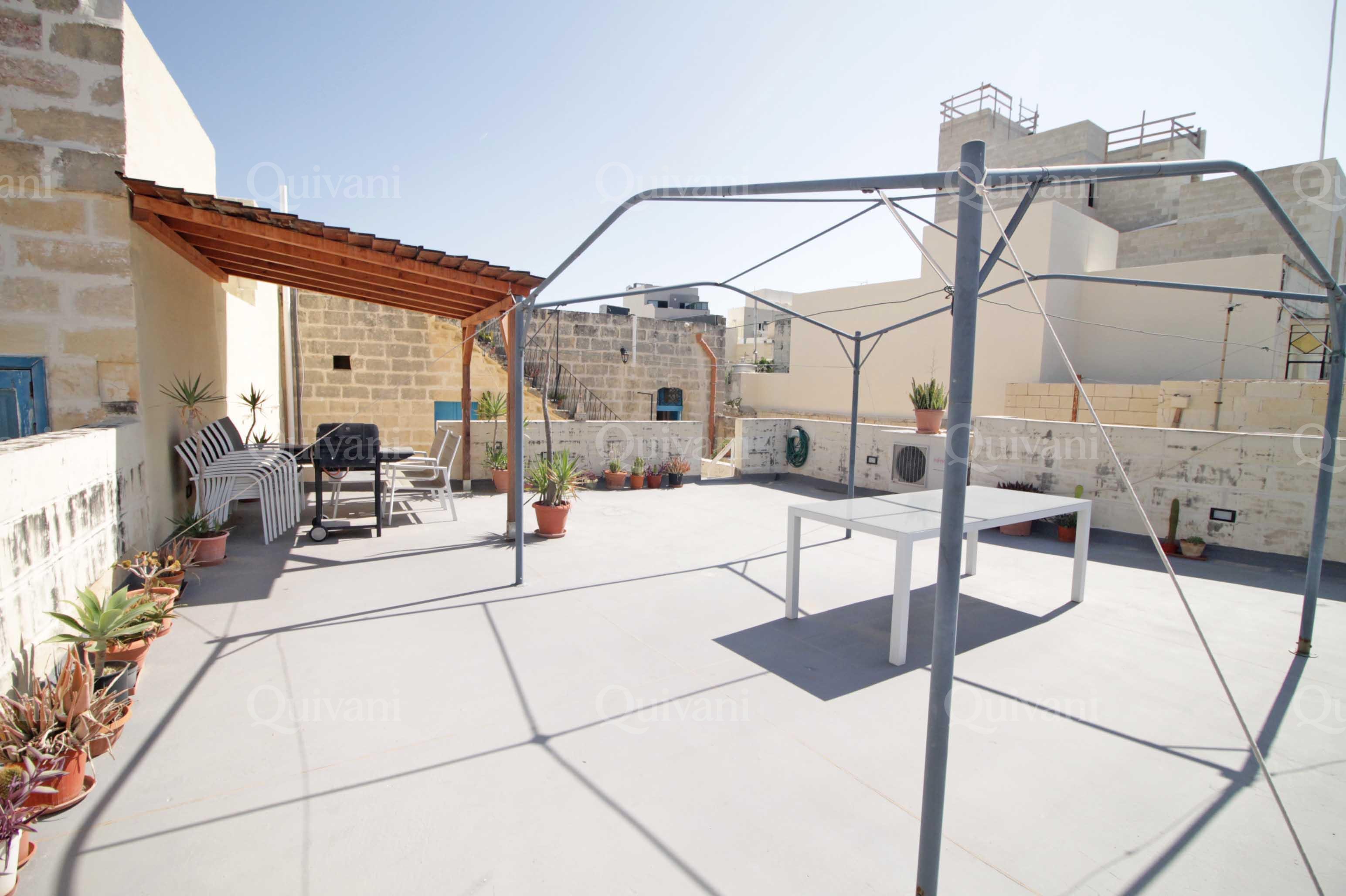 Qormi, Furnished House of Character