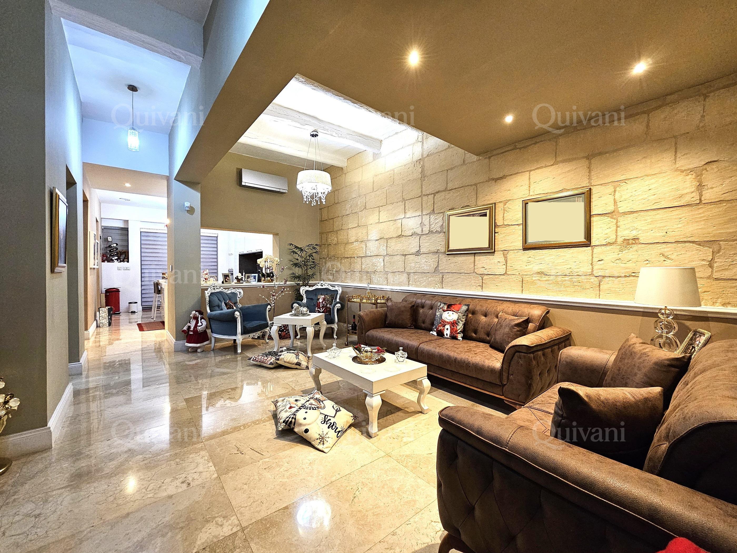 Rabat, Converted Grand Town House + Garden + Pool