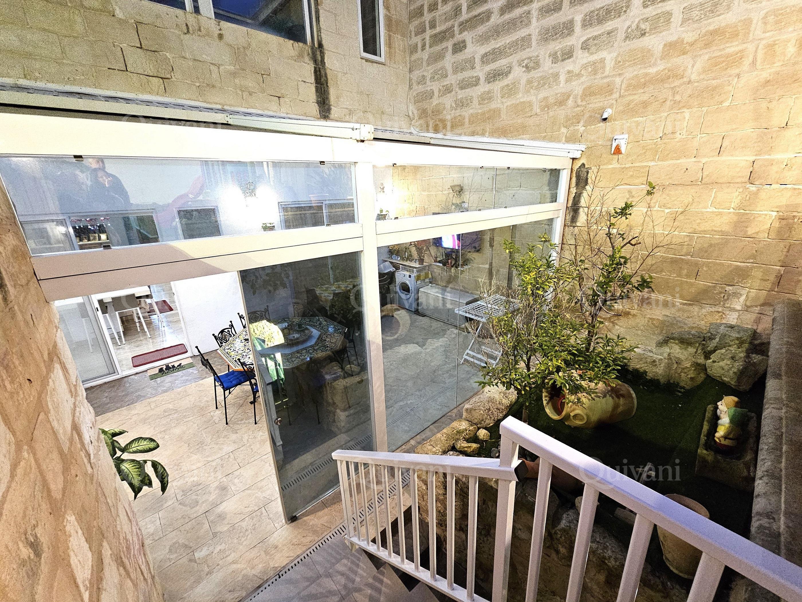 Rabat, Converted Grand Town House + Garden + Pool