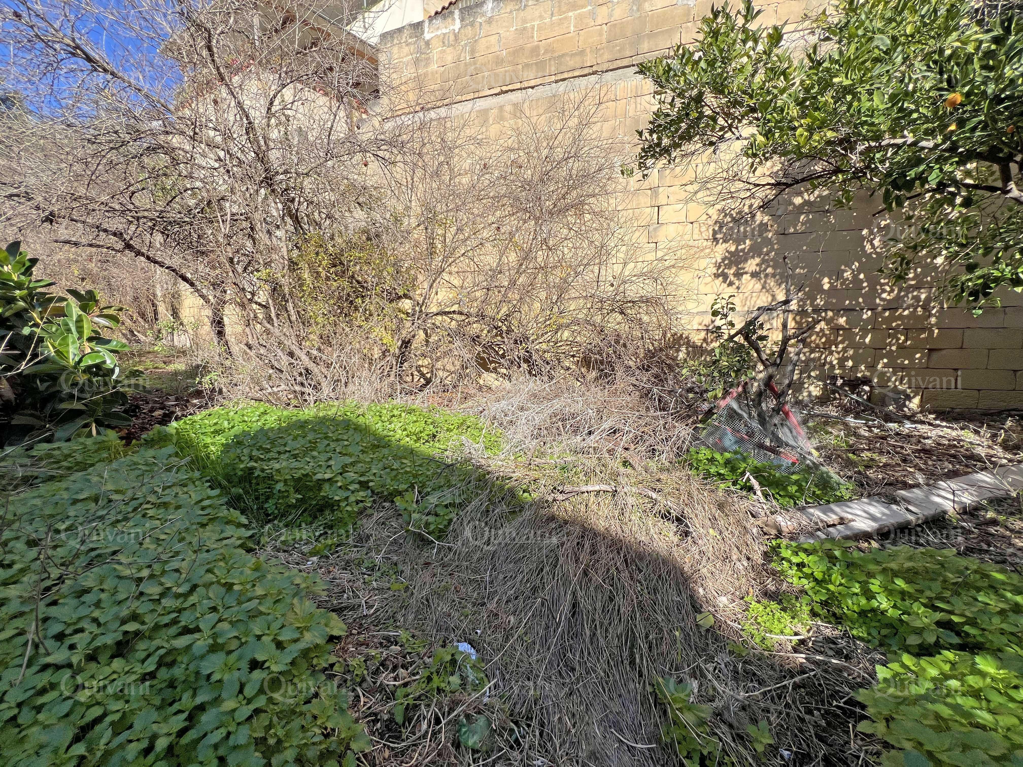 Tarxien, Townhouse with 400sqm Garden