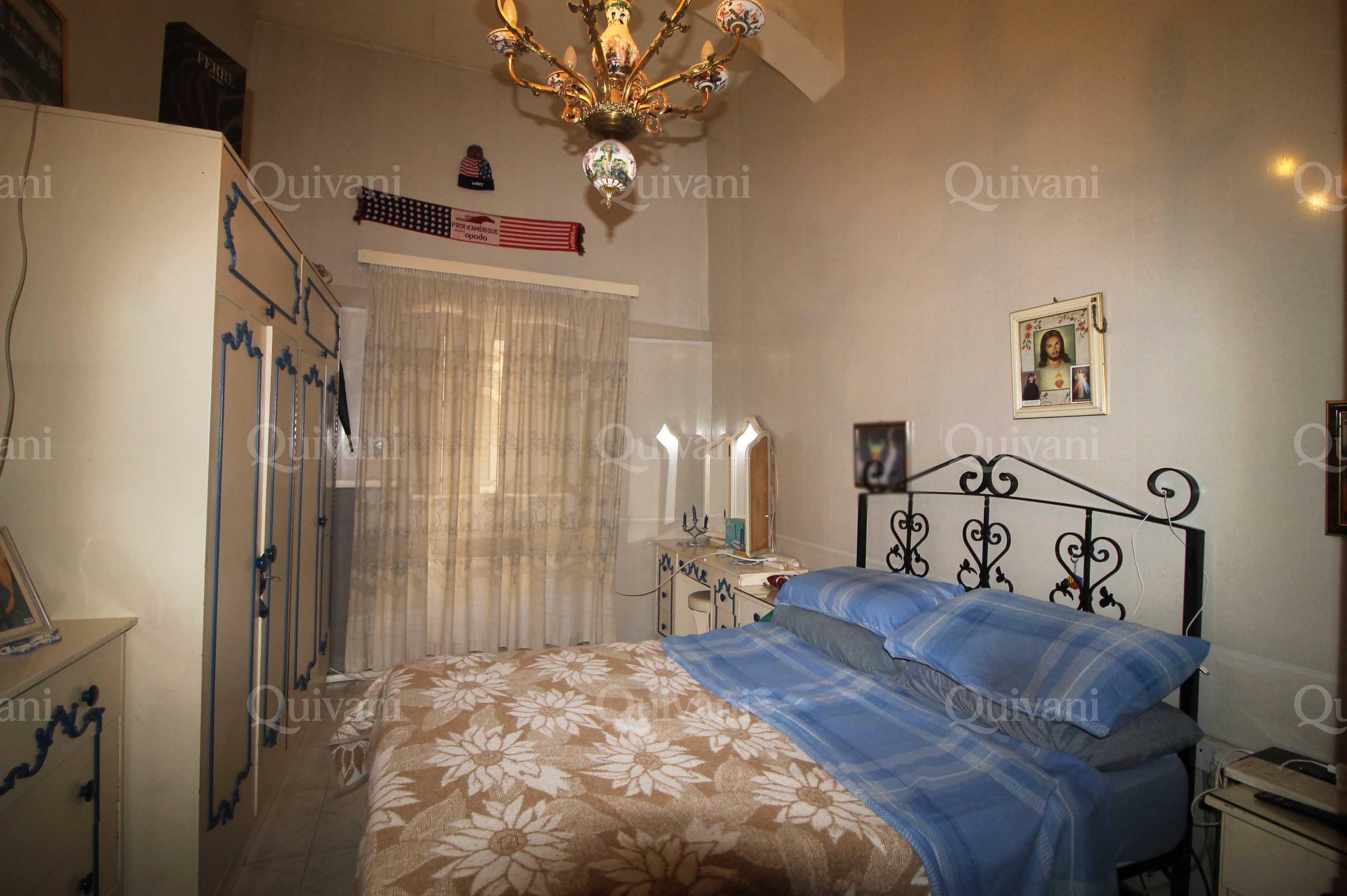 Qormi, Unconverted House of Character