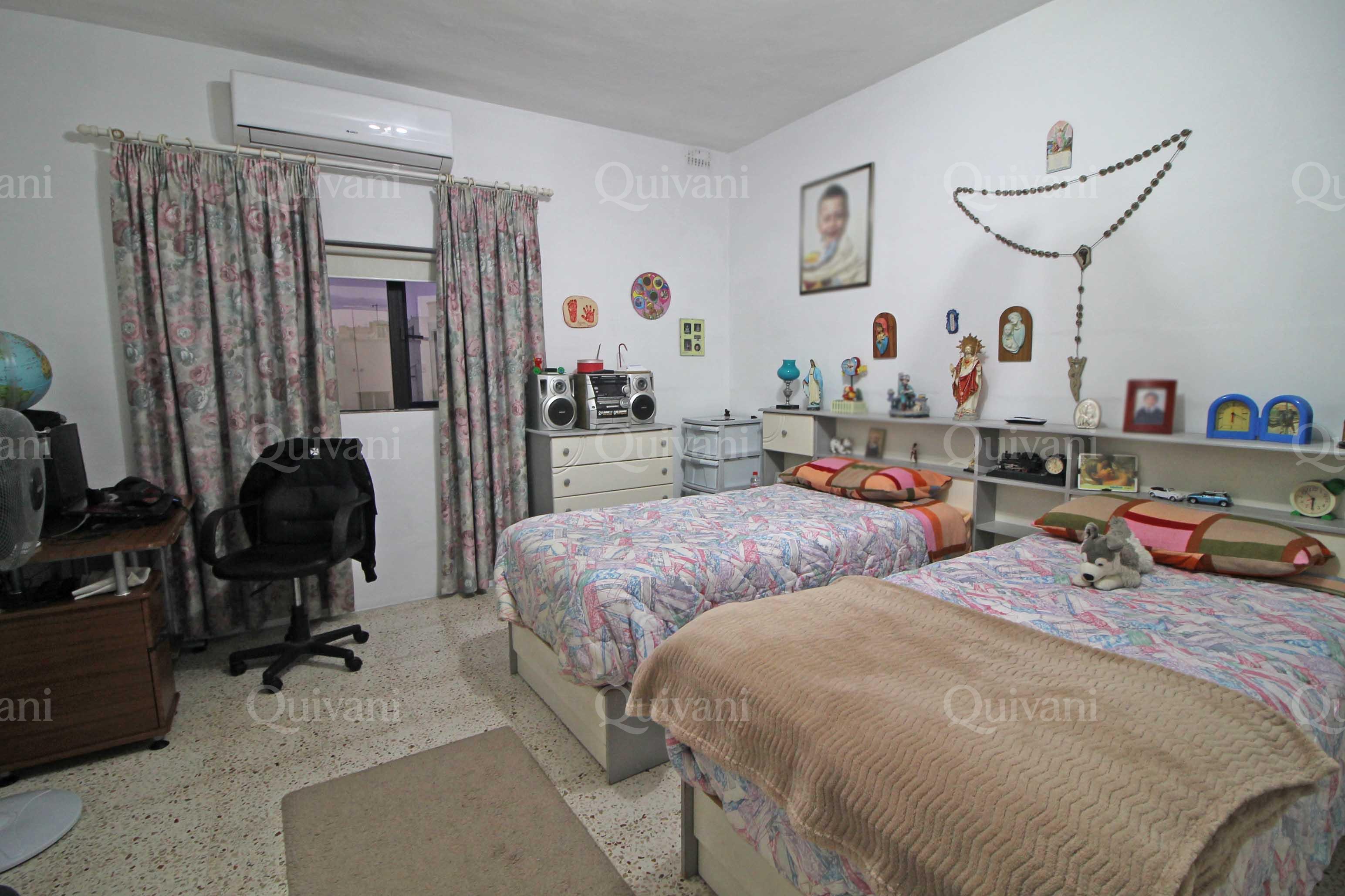 Qormi, Finished Duplex Maisonette